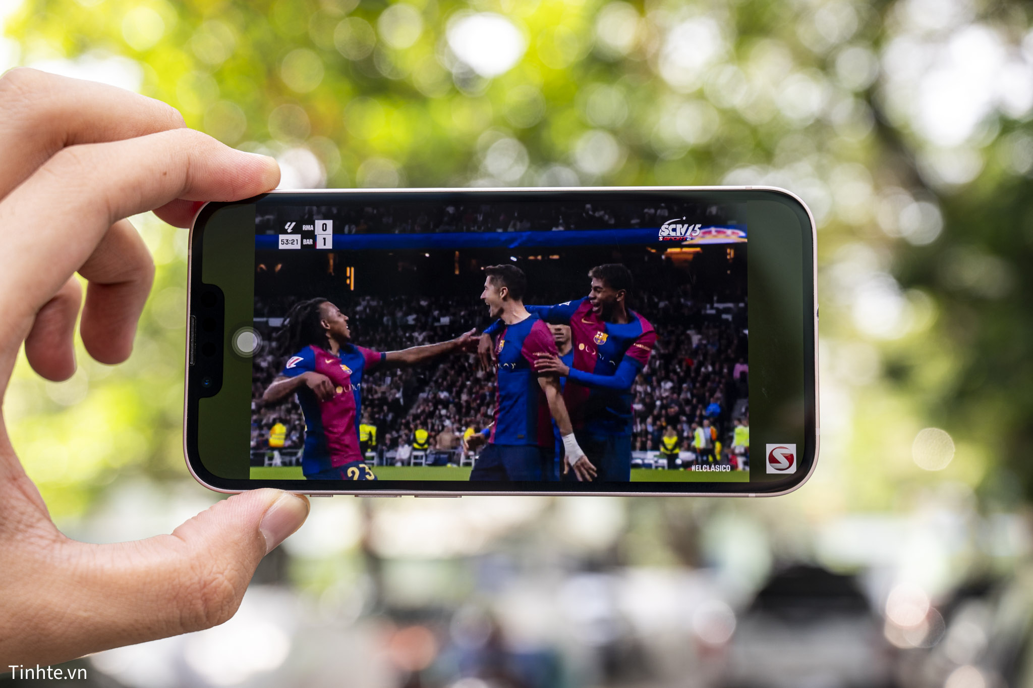 Apple iPhone 13-17.jpg