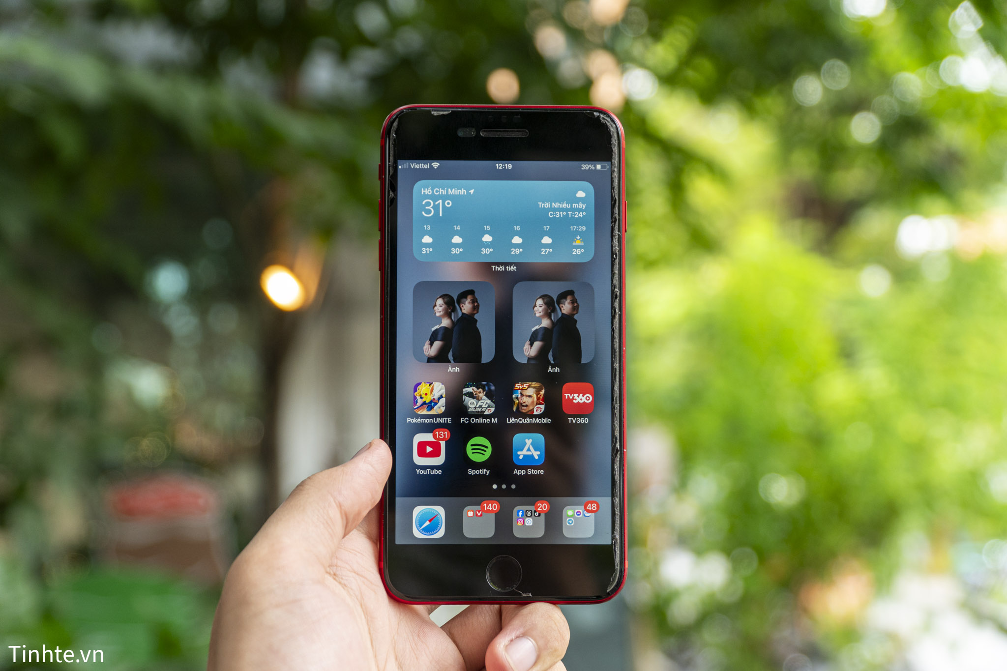 Apple iPhone 8 Plus-01.jpg