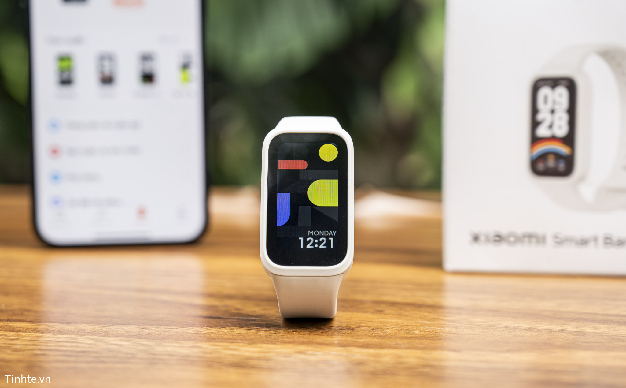 Trên tay Xiaomi Smart Band 9 Active