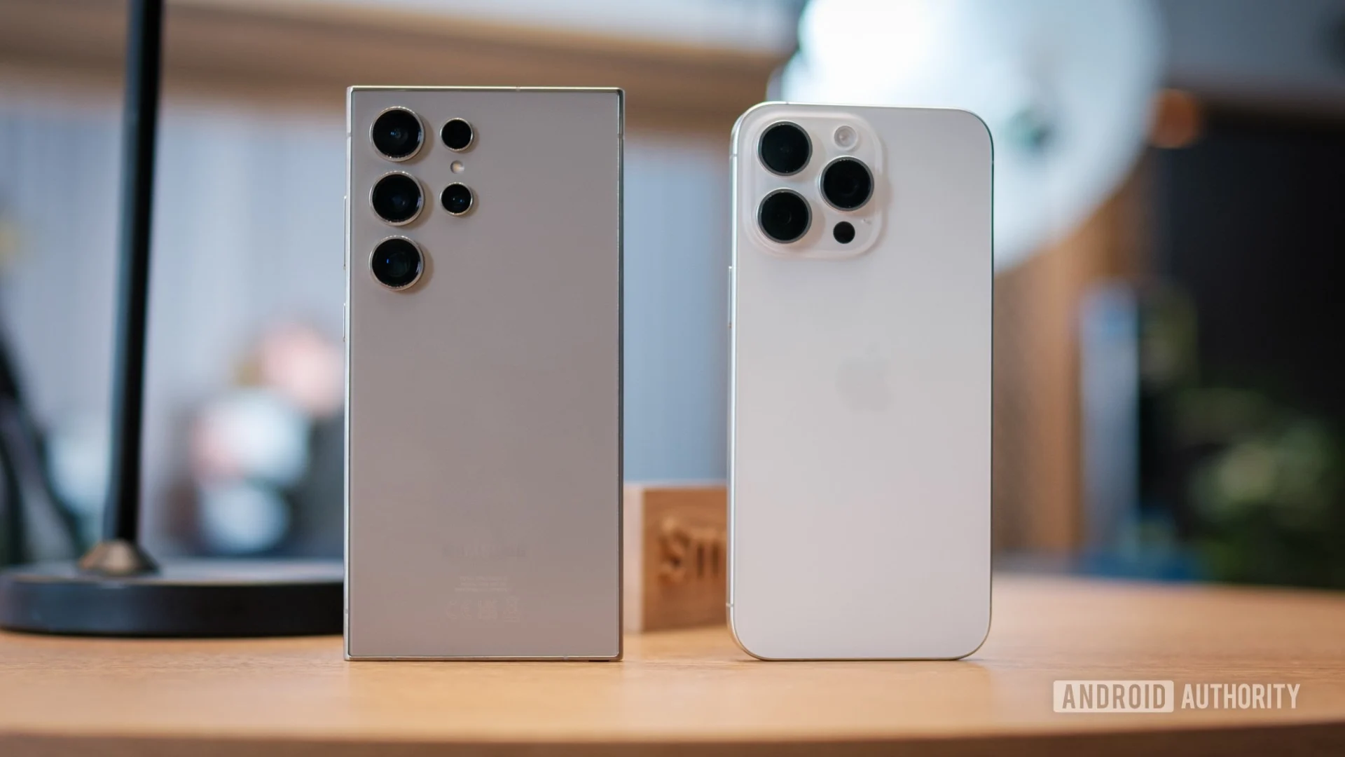 Apple-iPhone-15-Pro-Max-vs-Samsu.jpg