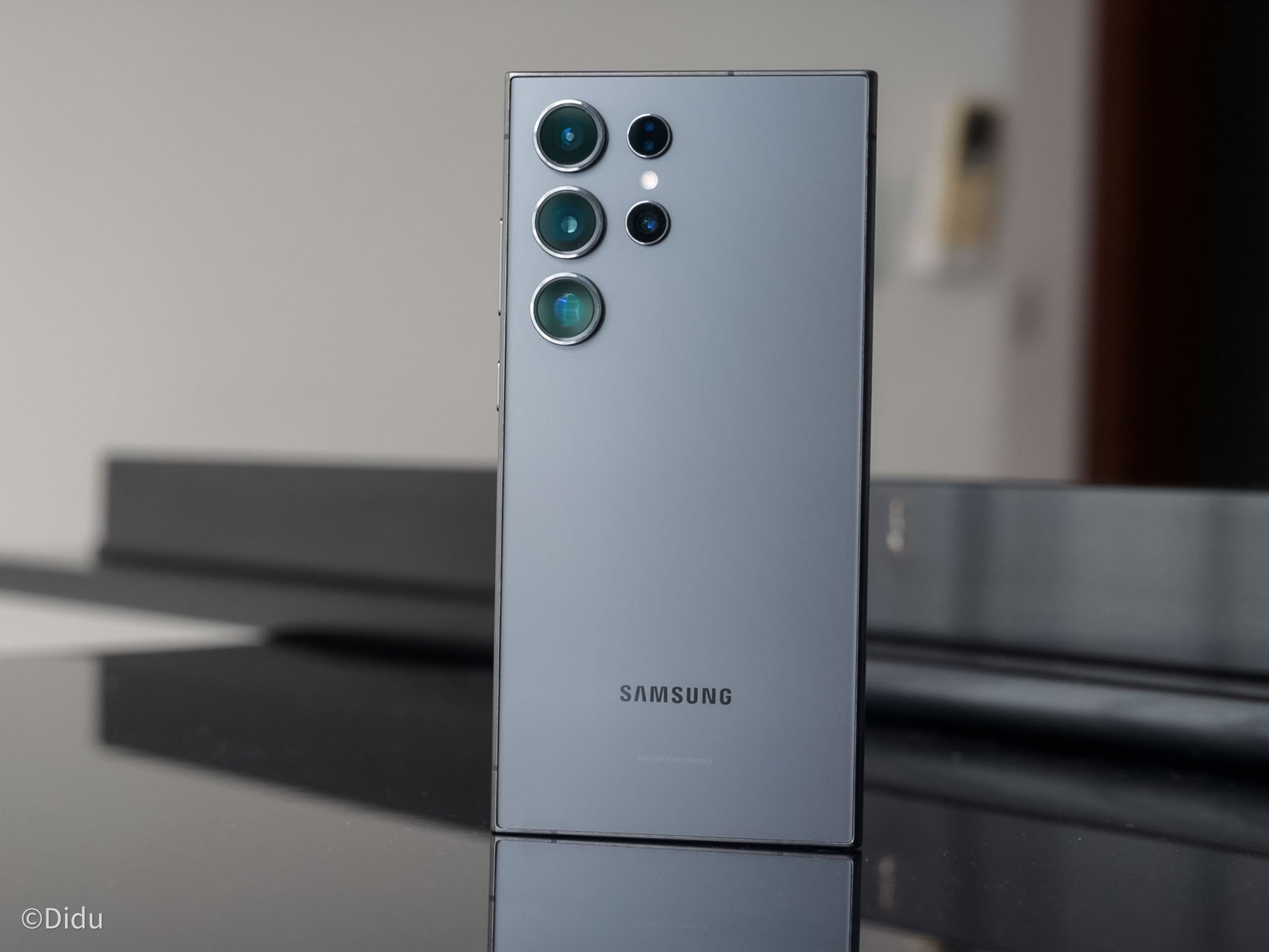 8280985-galaxy-s24-ultra-tinhte.jpg