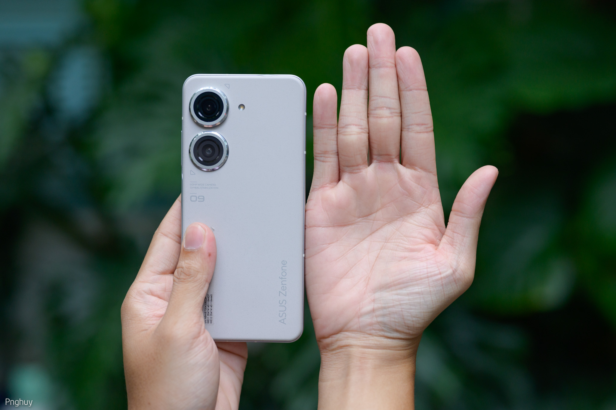 unbox-zenfone9-tinhte-13.jpg