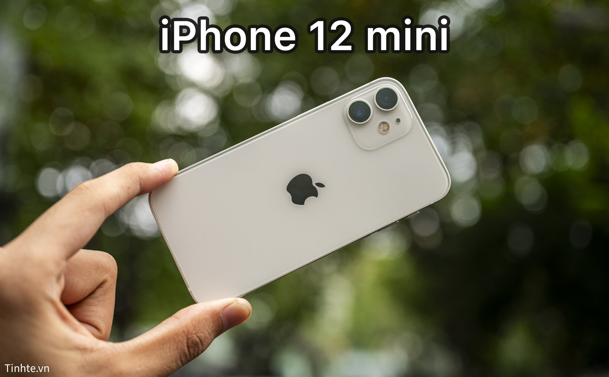 Đánh Giá Chi Tiết: iPhone 12 mini sau hơn 4 năm ra mắt
