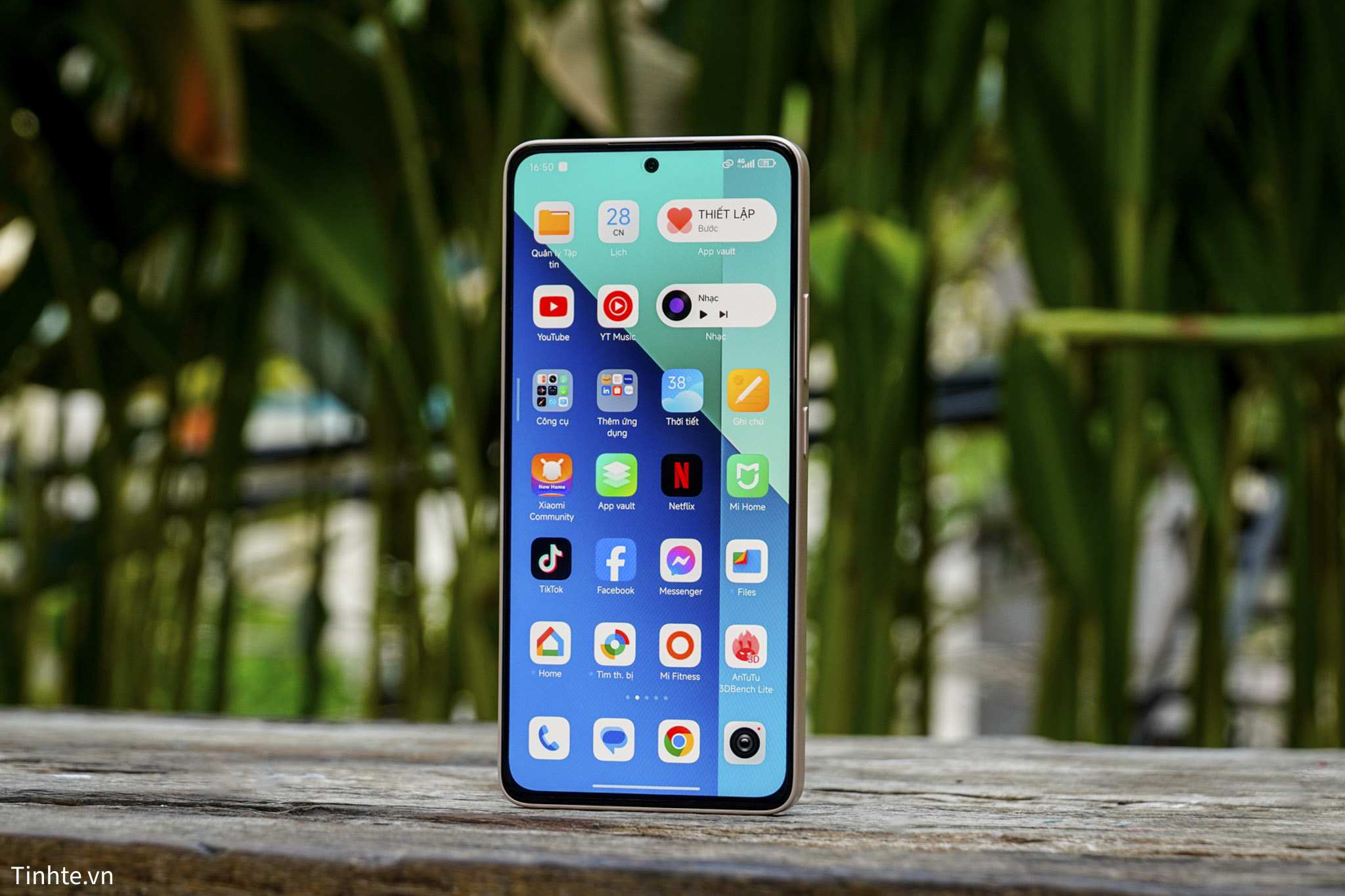 Xiaomi-Redmi-Note-13man-hinh.jpg