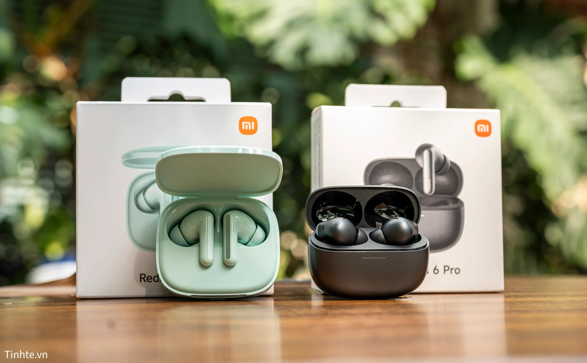 Trên tay Xiaomi Redmi Buds 6 và Redmi Buds 6 Pro