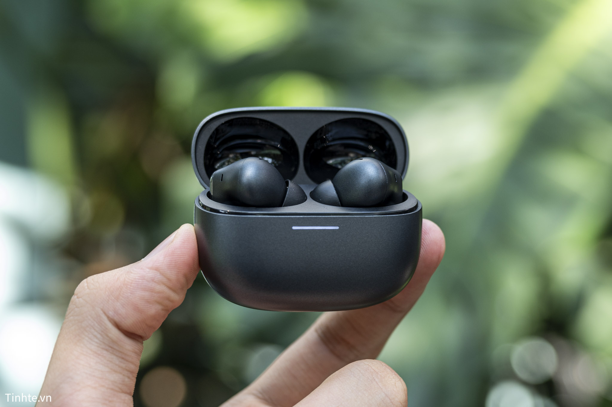 Xiaomi Redmi Buds 6 Pro-led.jpg
