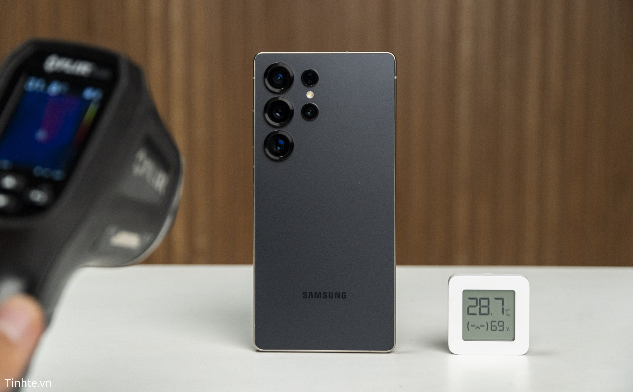 Đo Nhiệt: Samsung Galaxy S25 Ultra