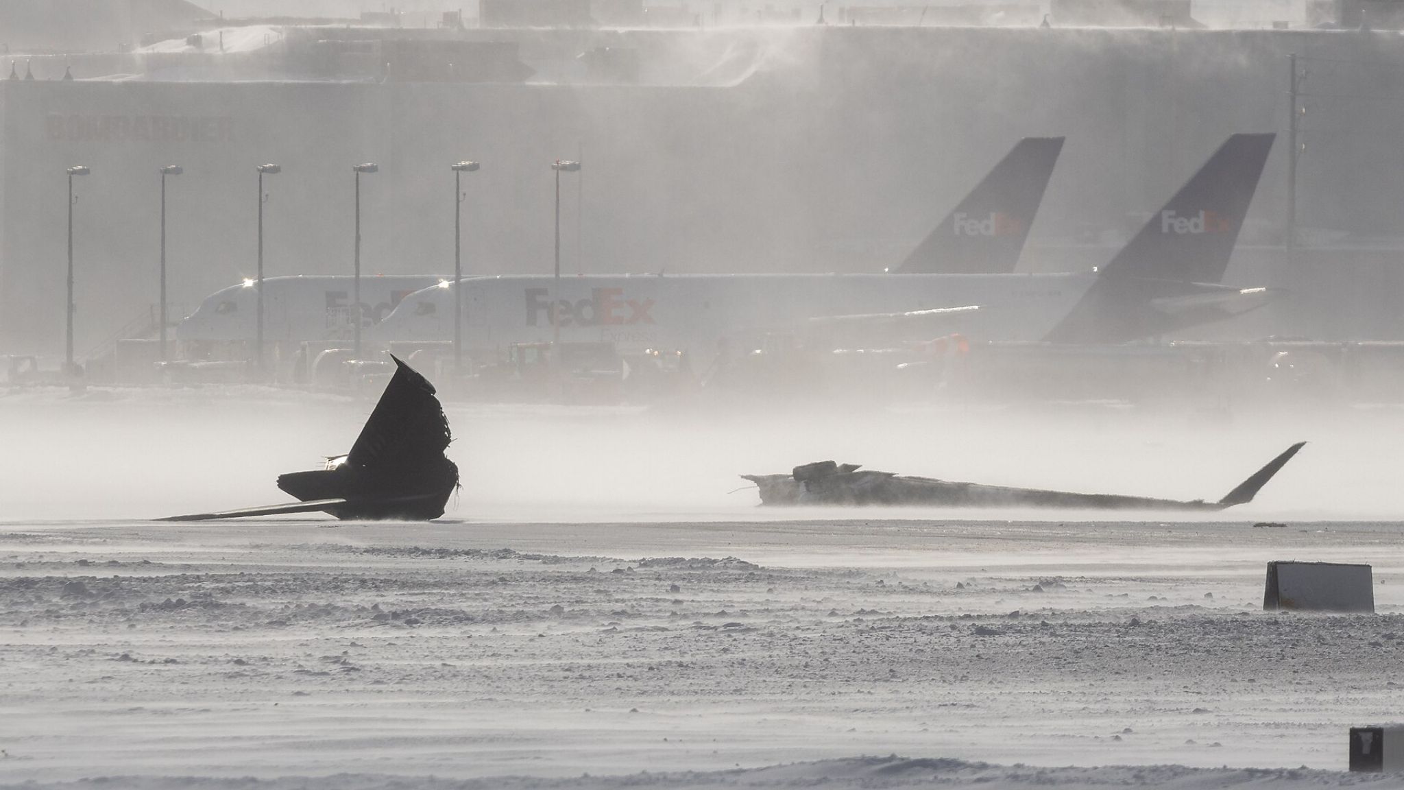 Delta Air 4819 crash 3.jpg