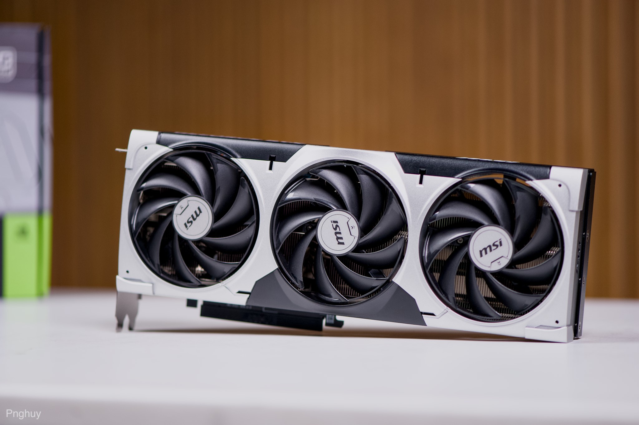 Thử nghiệm hiệu năng MSI GeForce RTX 5070 Ti 16GB VENTUS 3X OC: chơi game 4K mà chỉ có 23 triệu