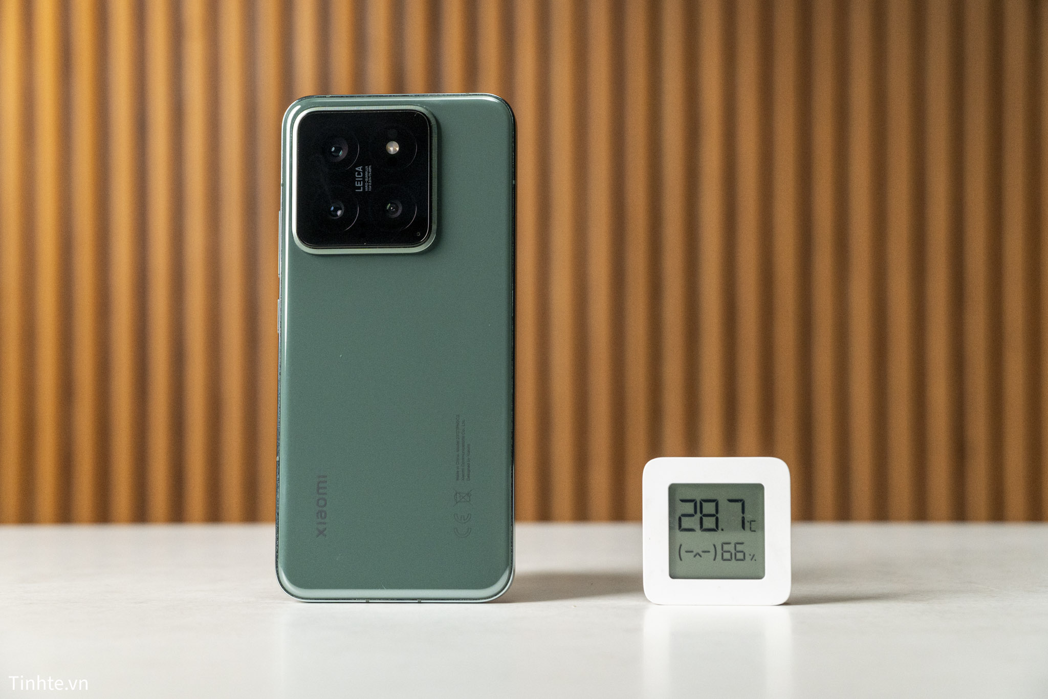 Xiaomi 14.sau 1 nam.3.jpg