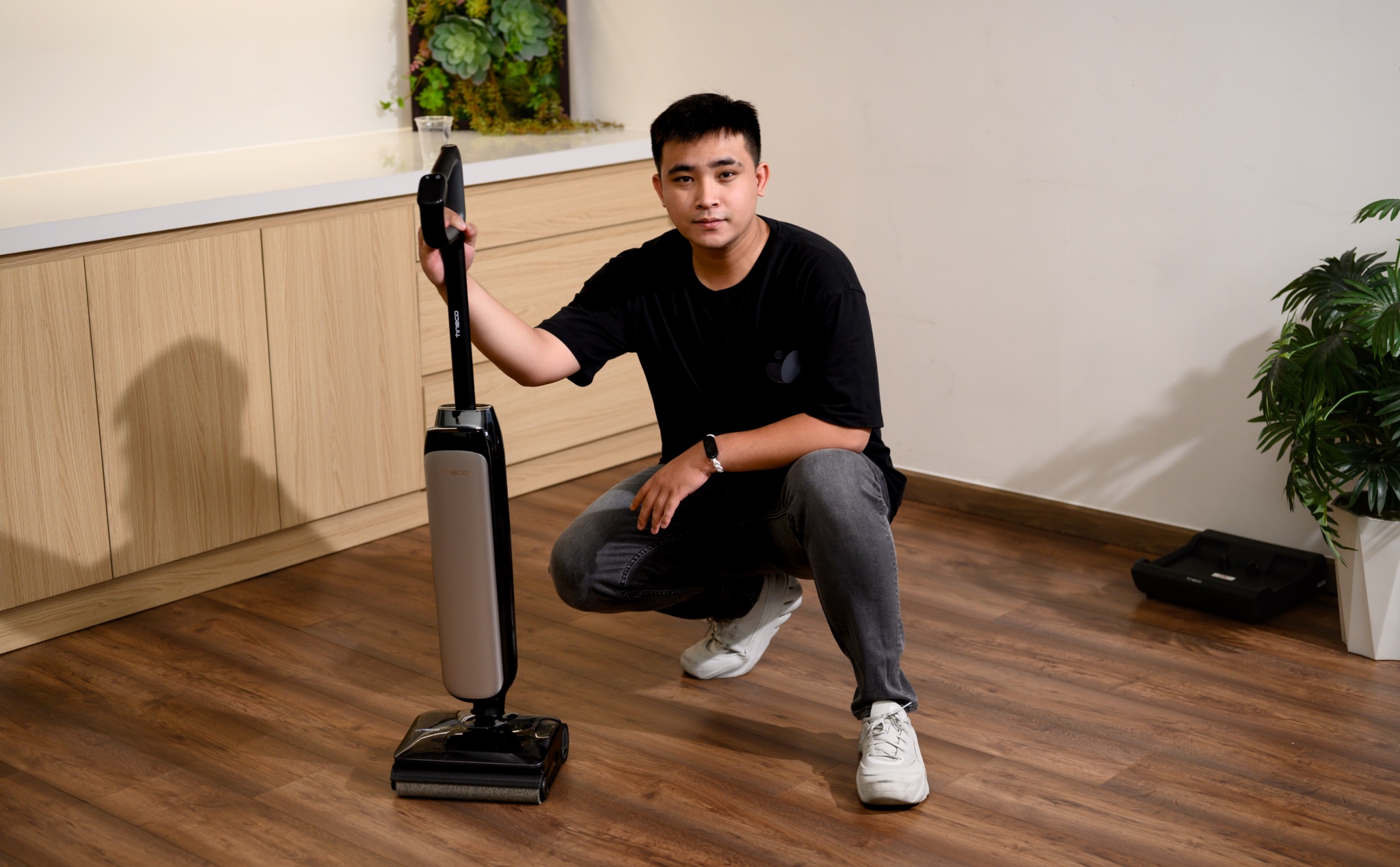 Lần đầu lau nhà với Tineco S9 Artist sẽ như thế nào?