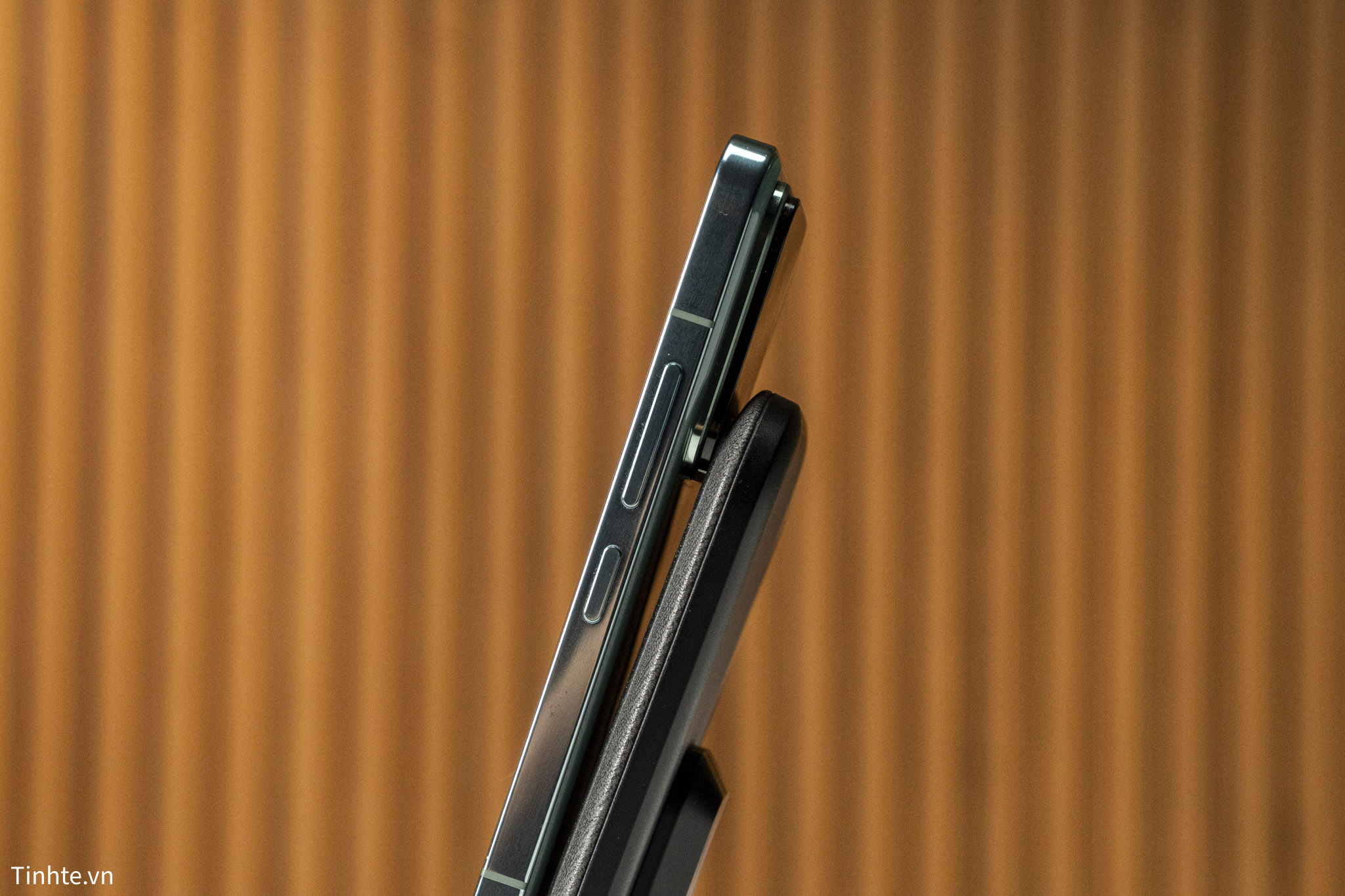 Xiaomi 14.sau 1 nam.4.jpg