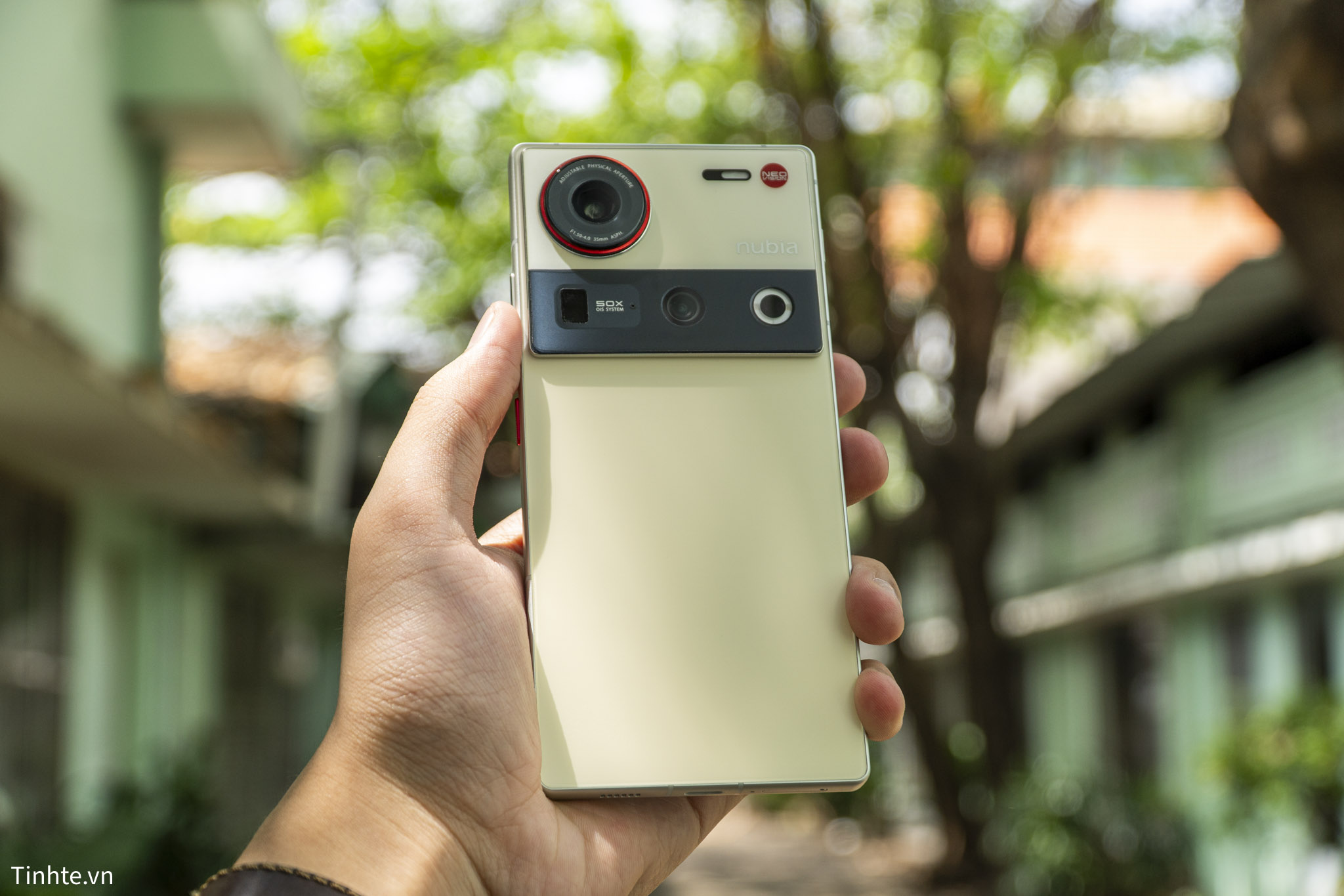 ZTE nubia Z70 Ultra-20.jpg