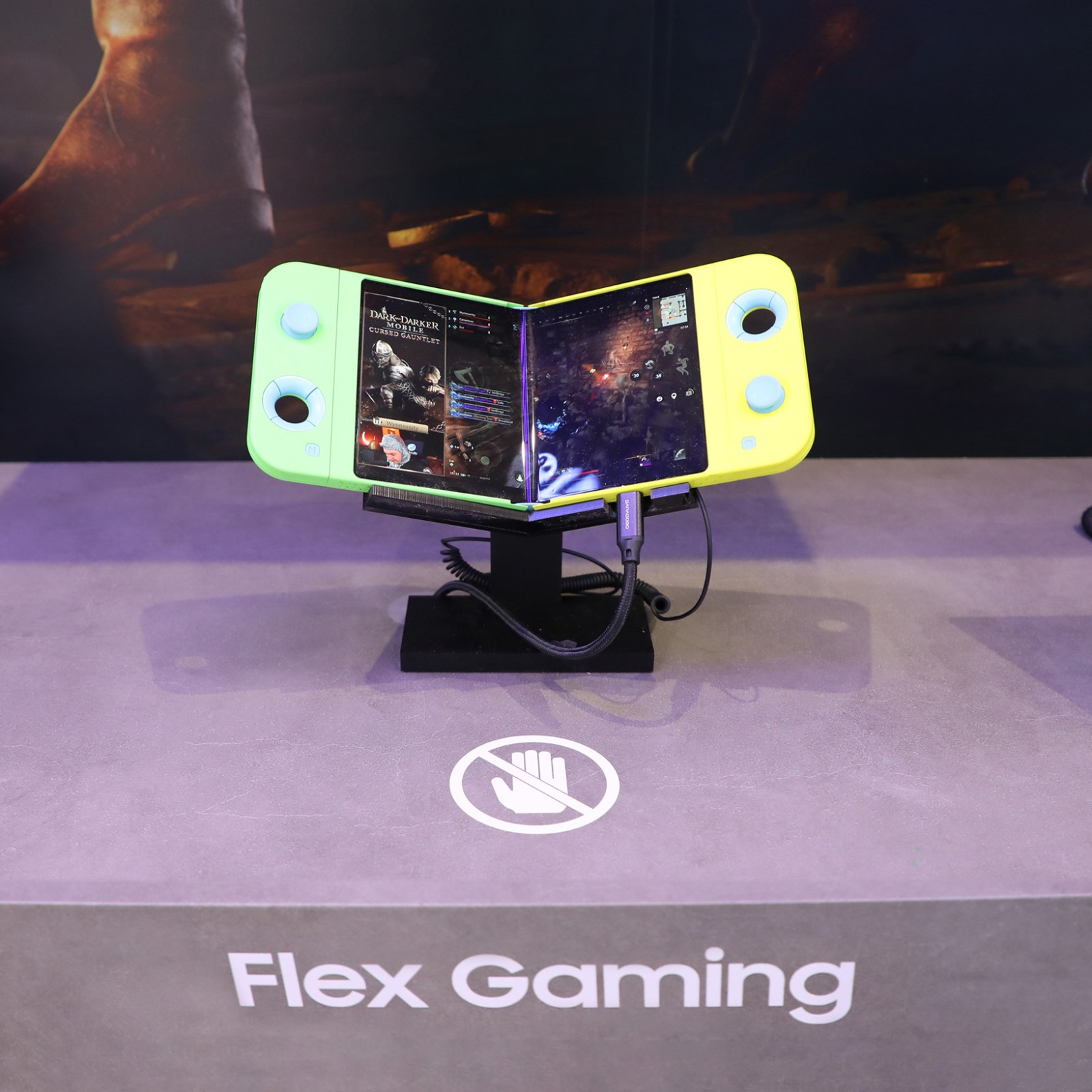 samsung-flex-gaming-tech-times.jpg