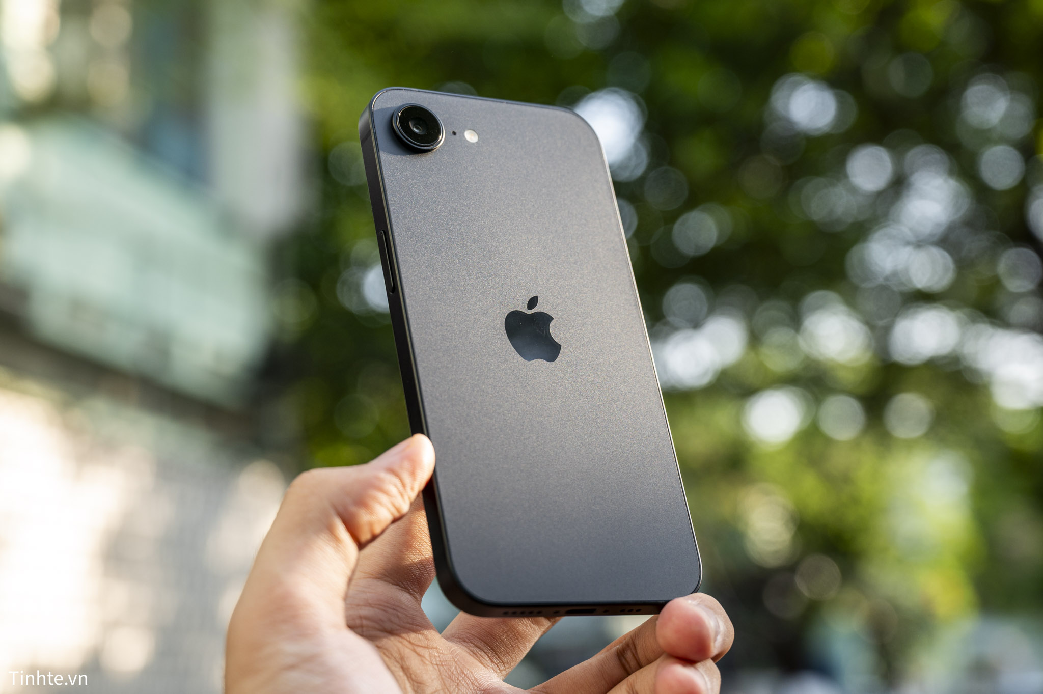 iPhone 16e VS iPhone 13-25.jpg