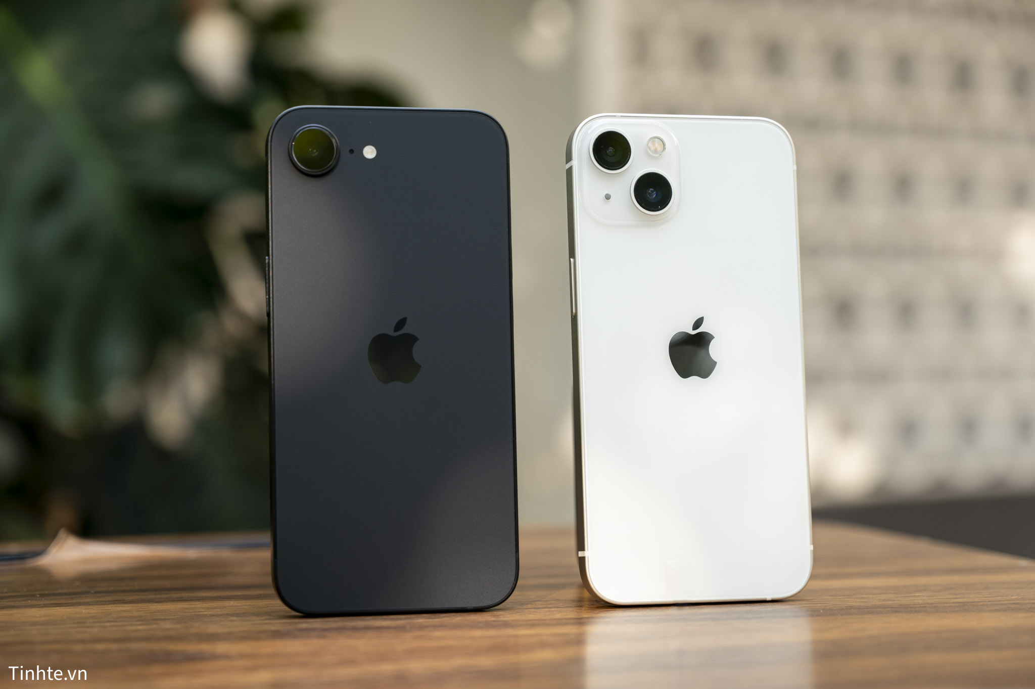 iPhone 16e VS iPhone 13-02.jpg
