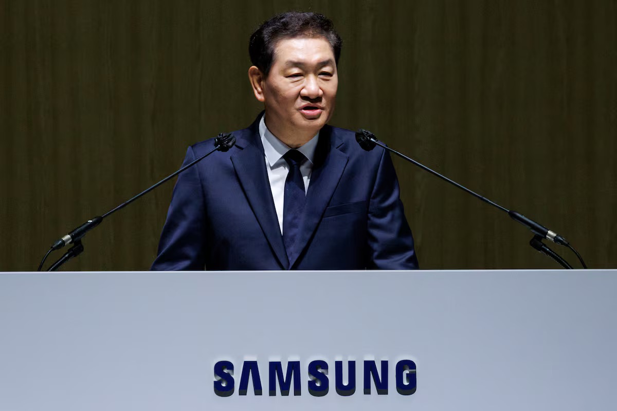 Đồng CEO của Samsung Electronics đột ngột qua đời