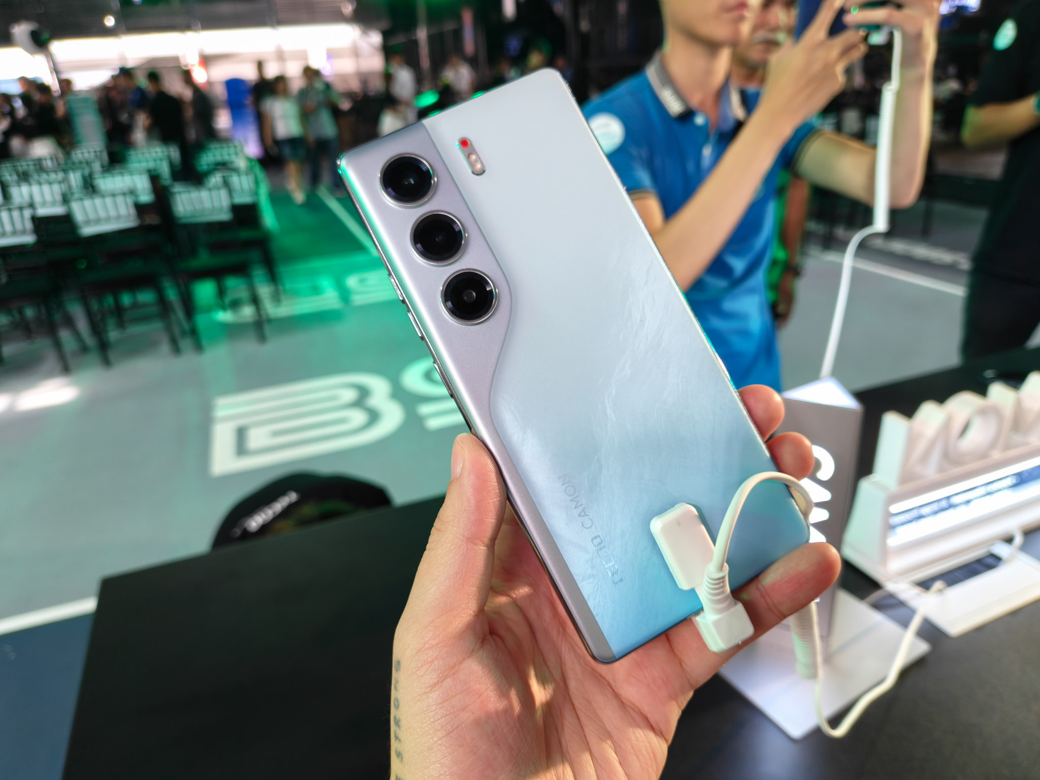 tecno-camon40series--4.jpg