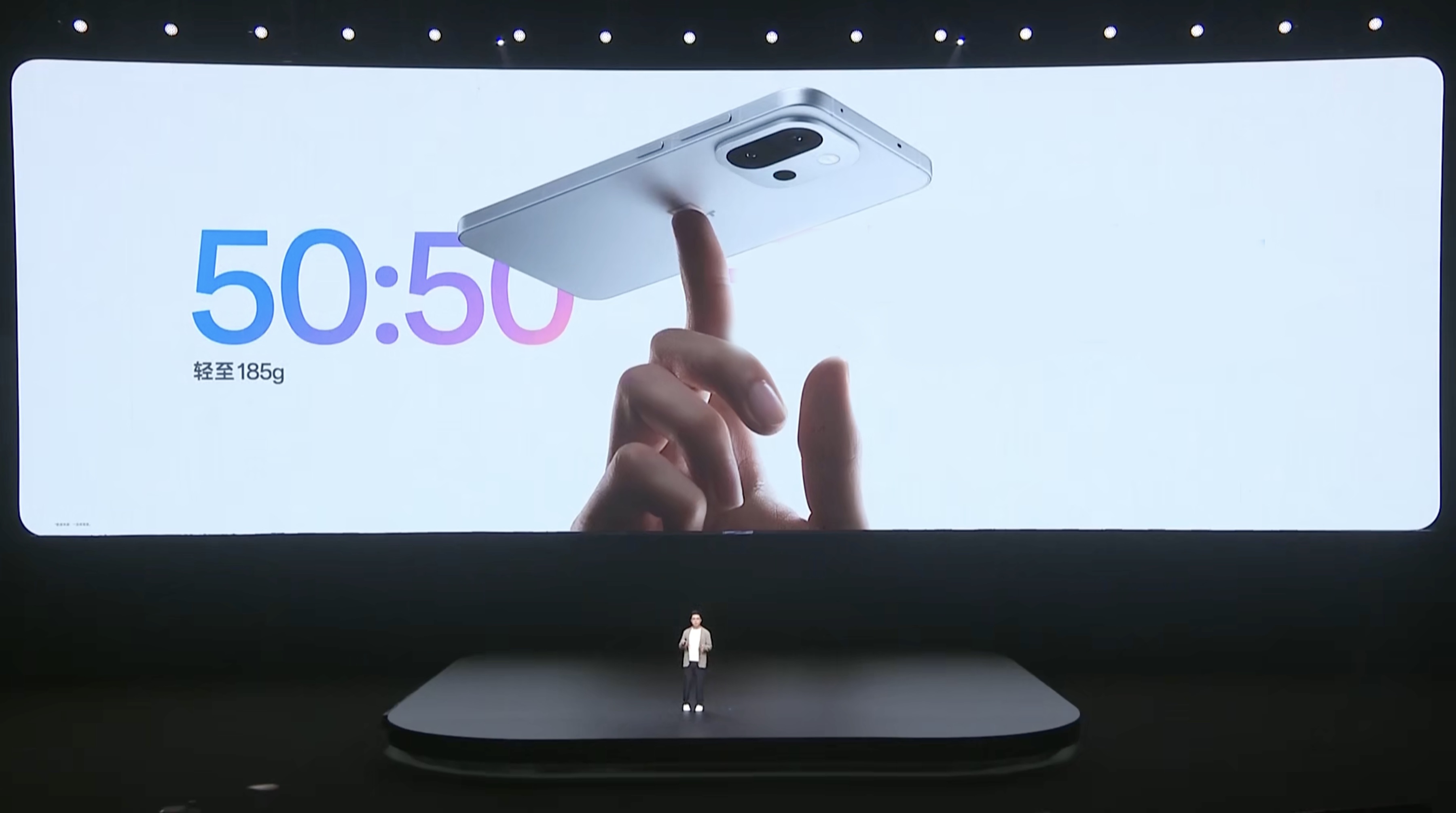 OnePlus 13T khoi luong.jpeg
