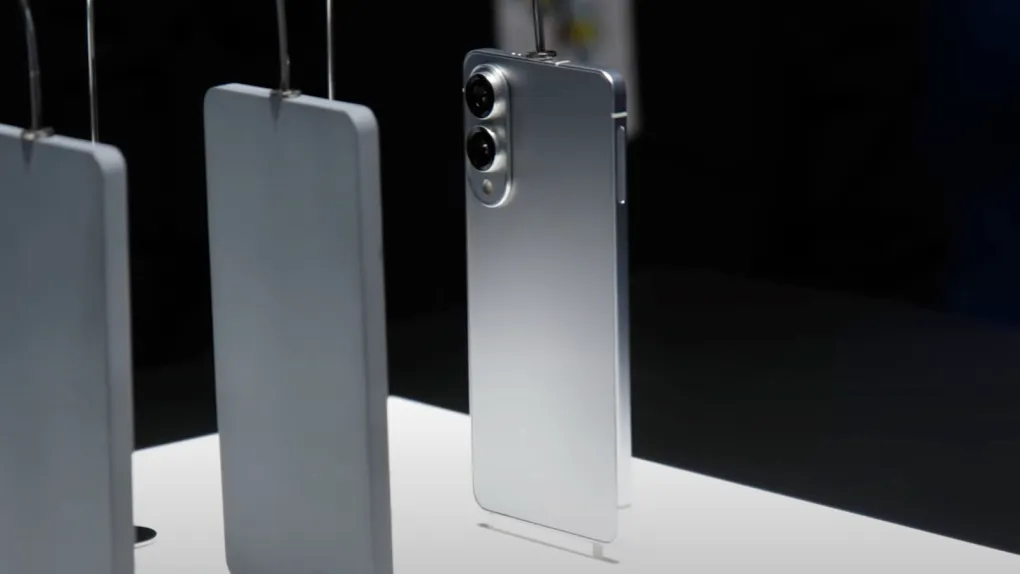 Lộ giá bán và ngày ra mắt của Galaxy S25 Edge