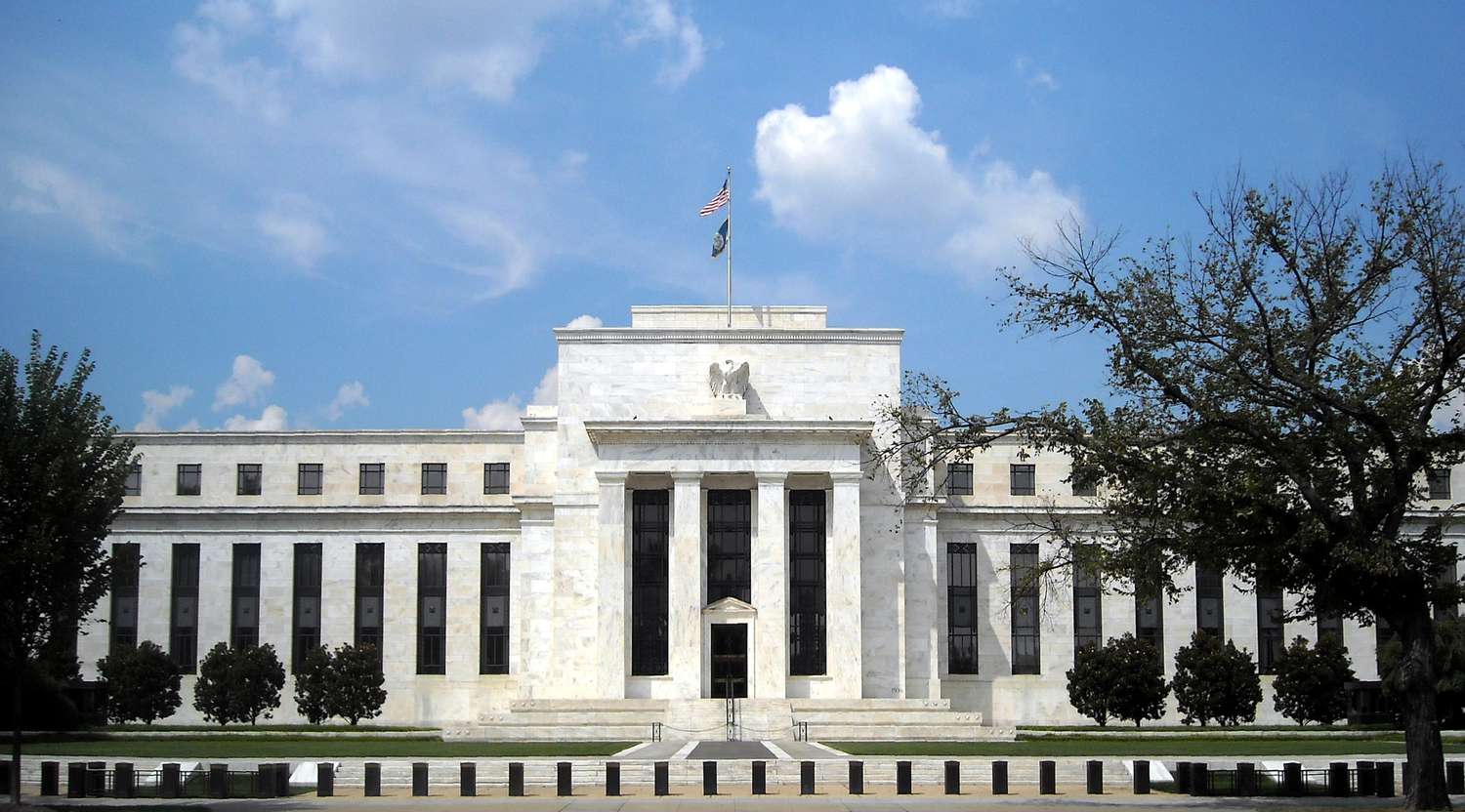 FED giữ nguyên lãi suất 4.25 - 4.5%