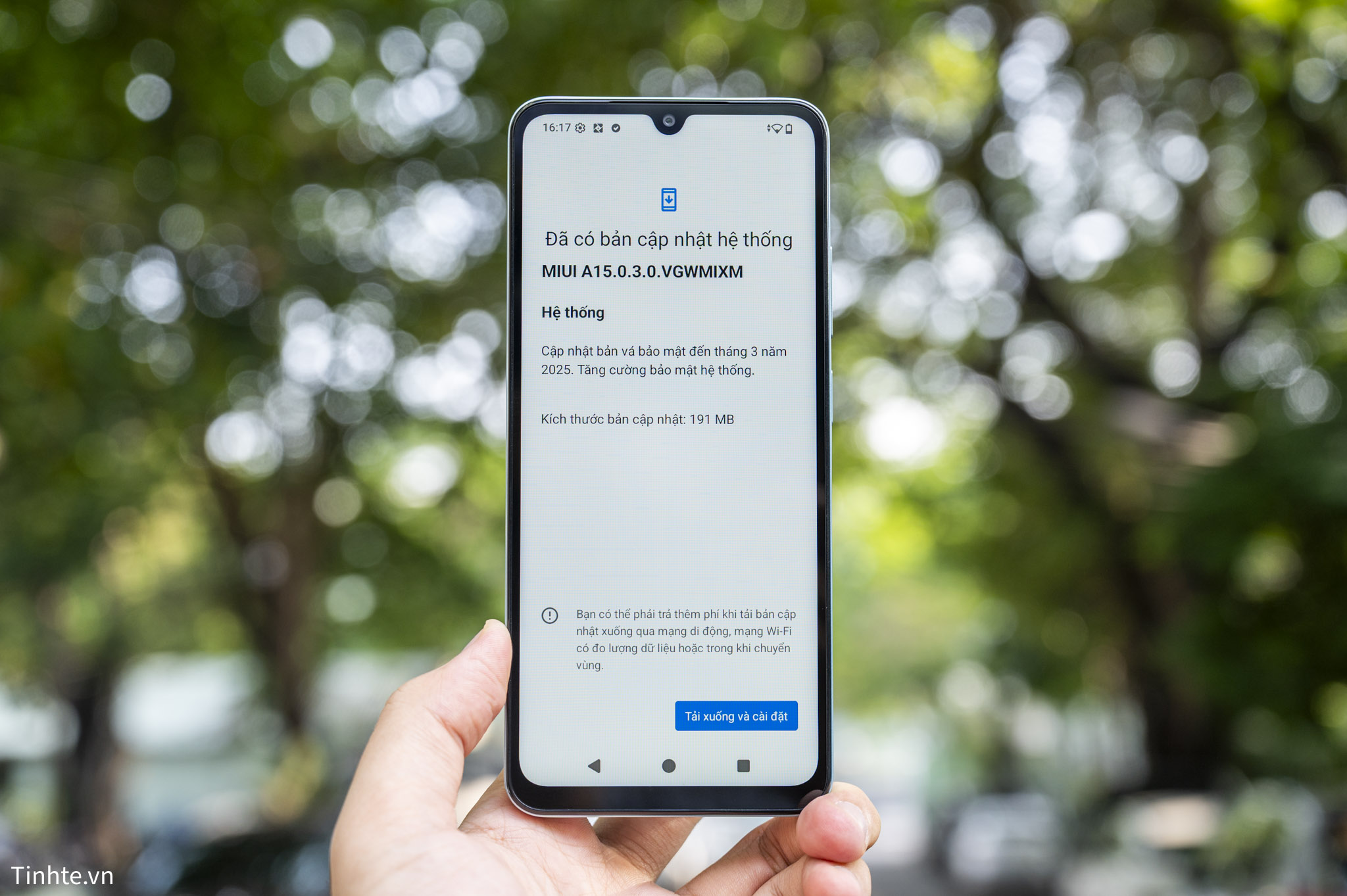 Xiaomi Redmi A5.tren tay-20.jpg