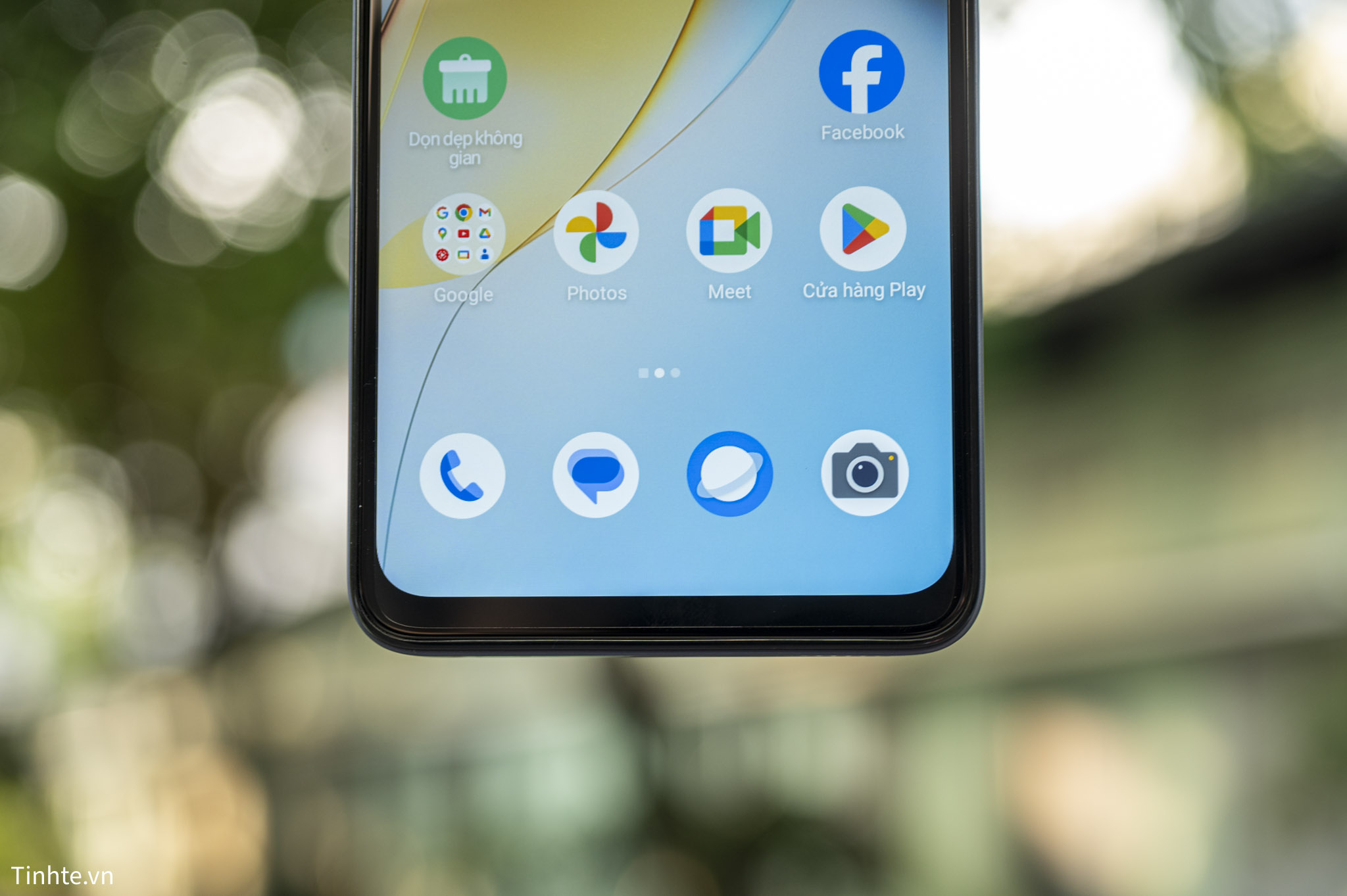 ZTE nubia V70 Max.tren tay.22.jpg