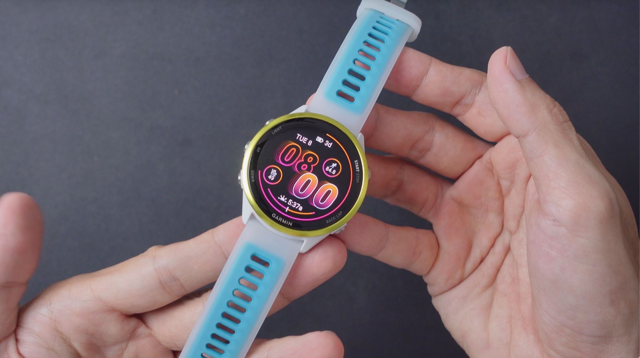 garmin-570-3.jpeg