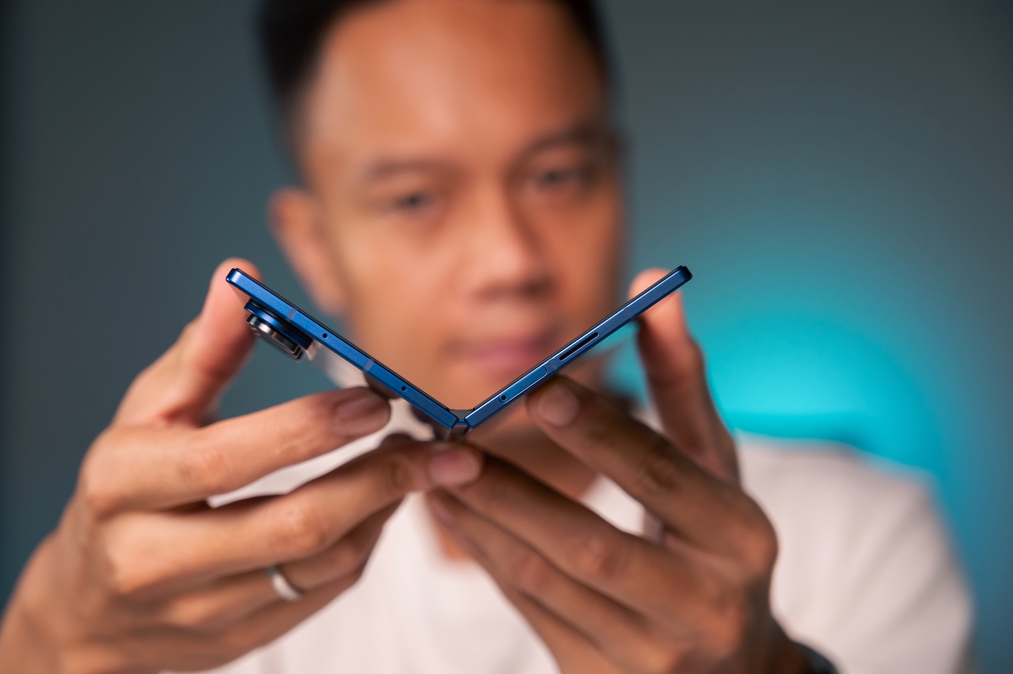 Samsung: Z Fold7 bền hơn Z Fold6