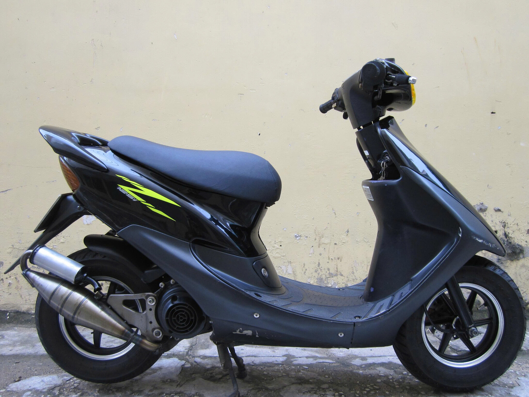 Honda Dio ZX (1).jpg