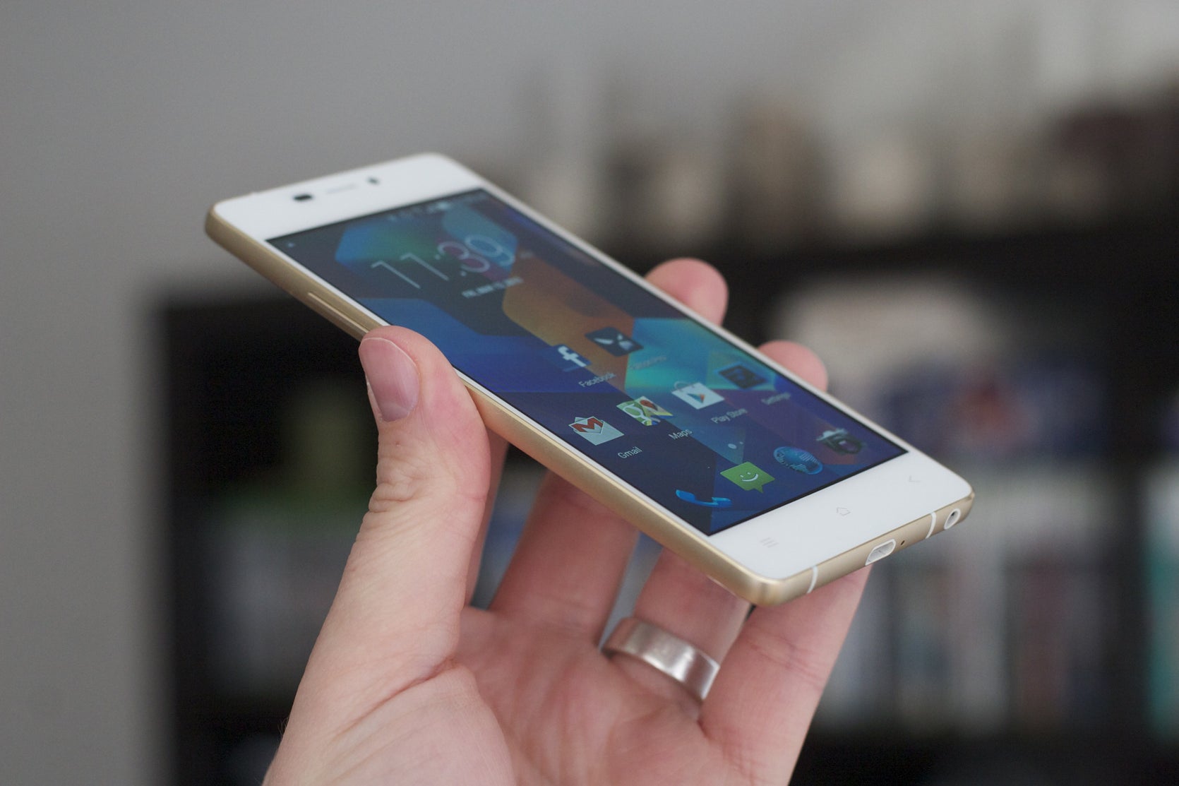 blu-vivo-air.jpg