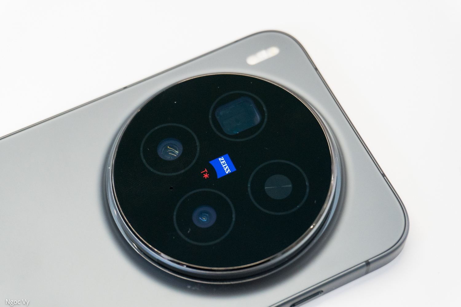 vivox300series--35.jpg