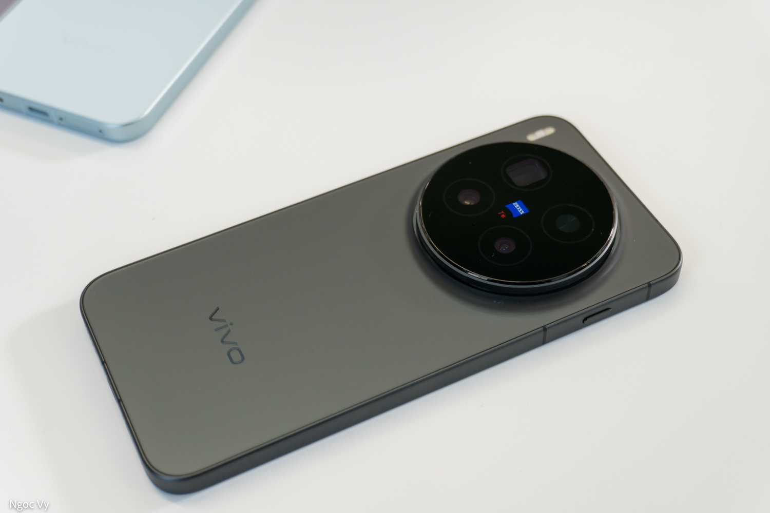 vivox300series--36.jpg