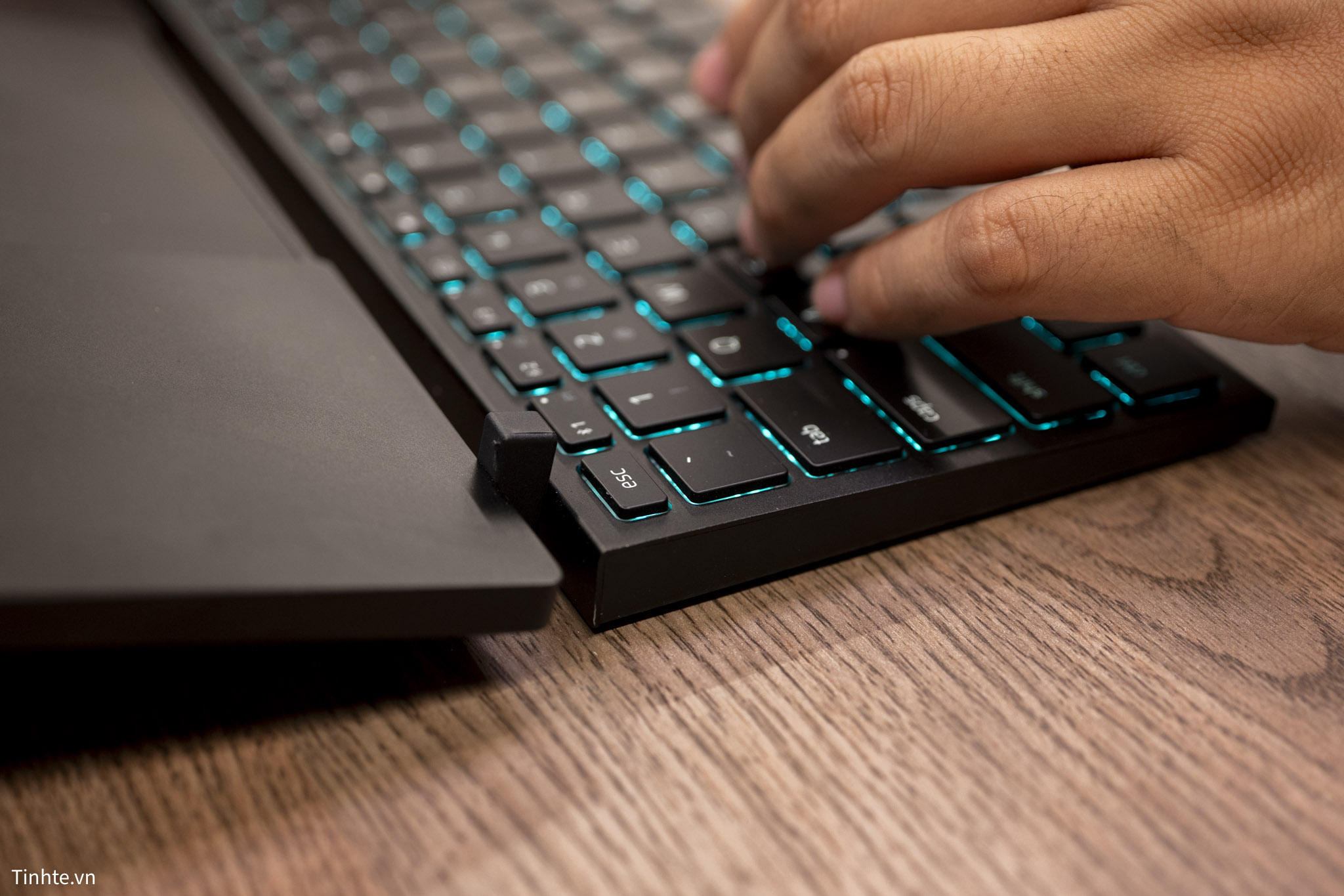 Razer Joro-13.jpg