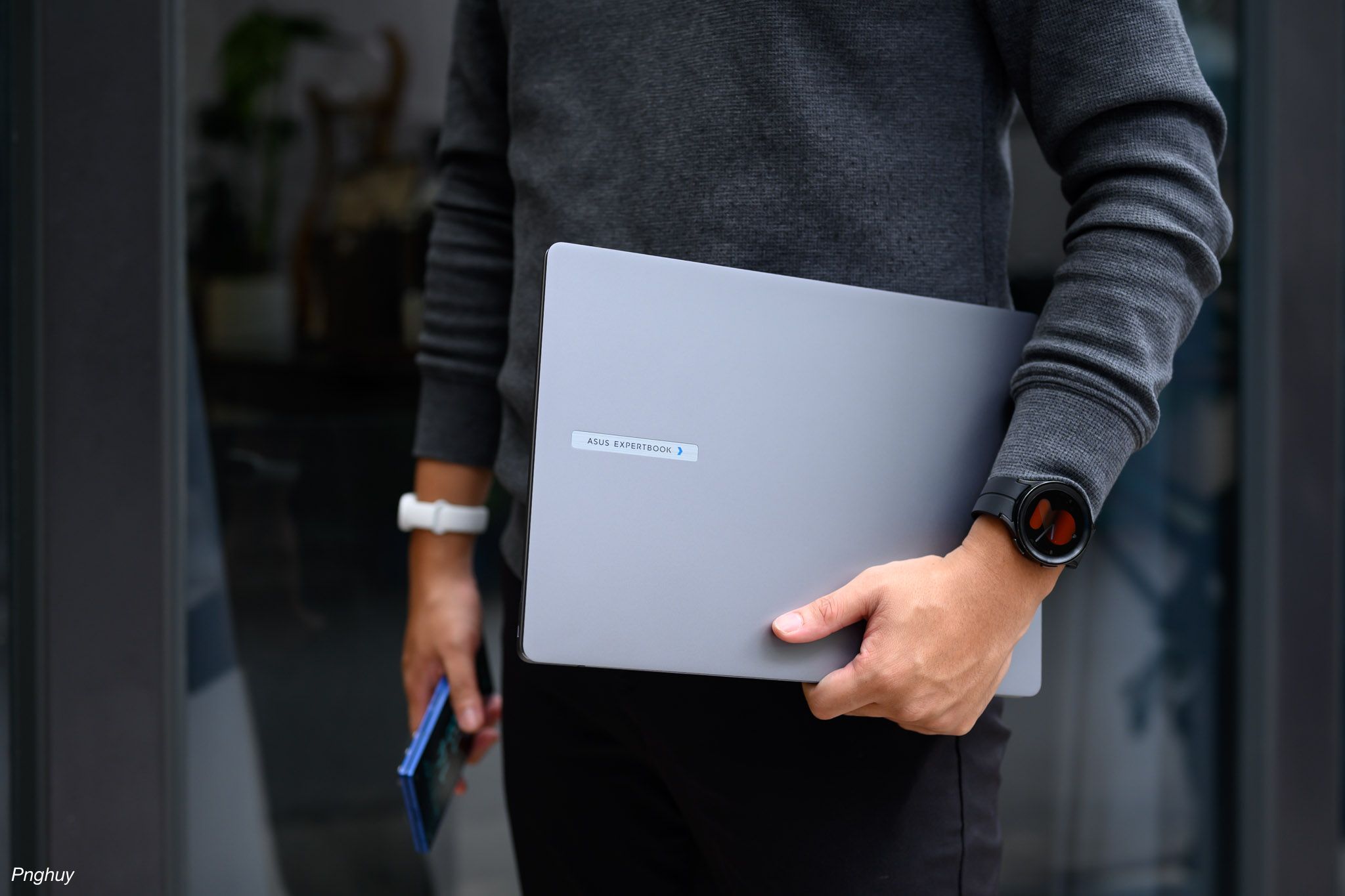 ASUS ExpertBook P5: laptop doanh nghiệp bền bỉ, ổn định