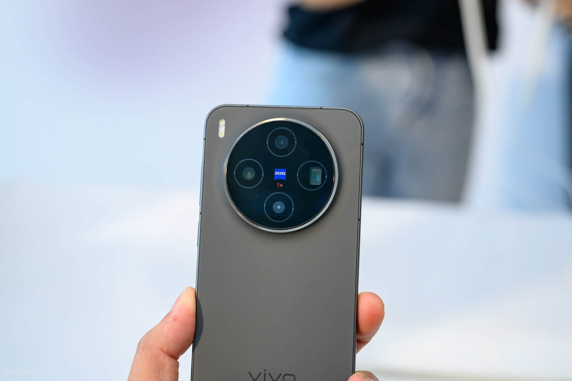 su-kien-vivo-x300-series-094.jpg