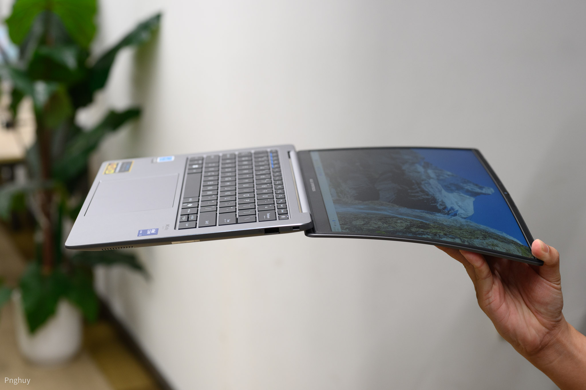 asus-expertbook-P5.jpg