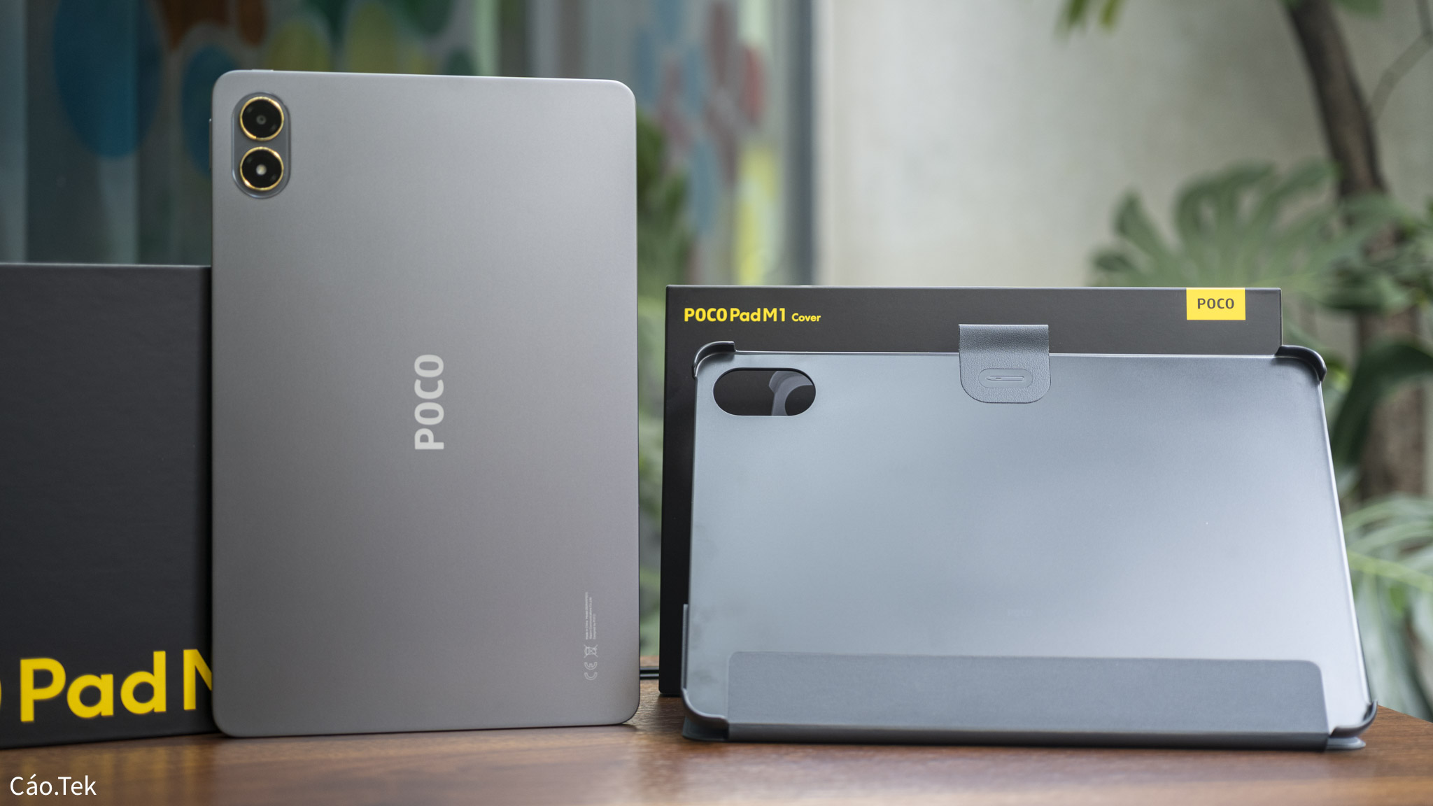 Mở hộp trên tay POCO Pad M1 và phụ kiện Cover: Màn 12.1 inch, Snapdragon 7s Gen 4, pin 12.000 mAh