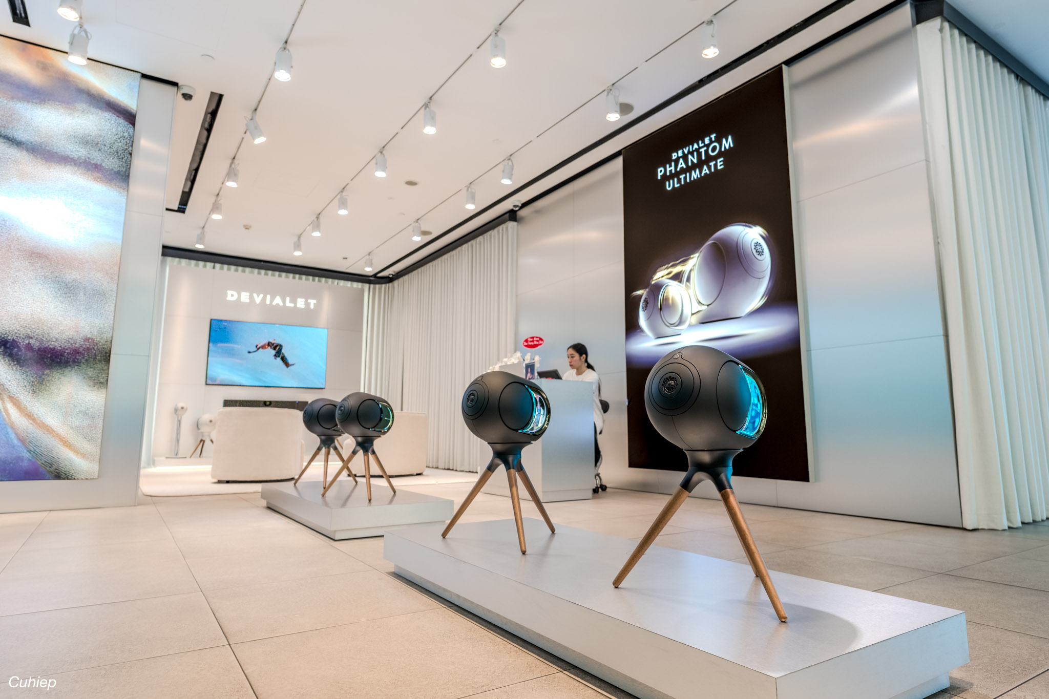 Tham quan showroom Devialet mới mở ở Saigon Centre