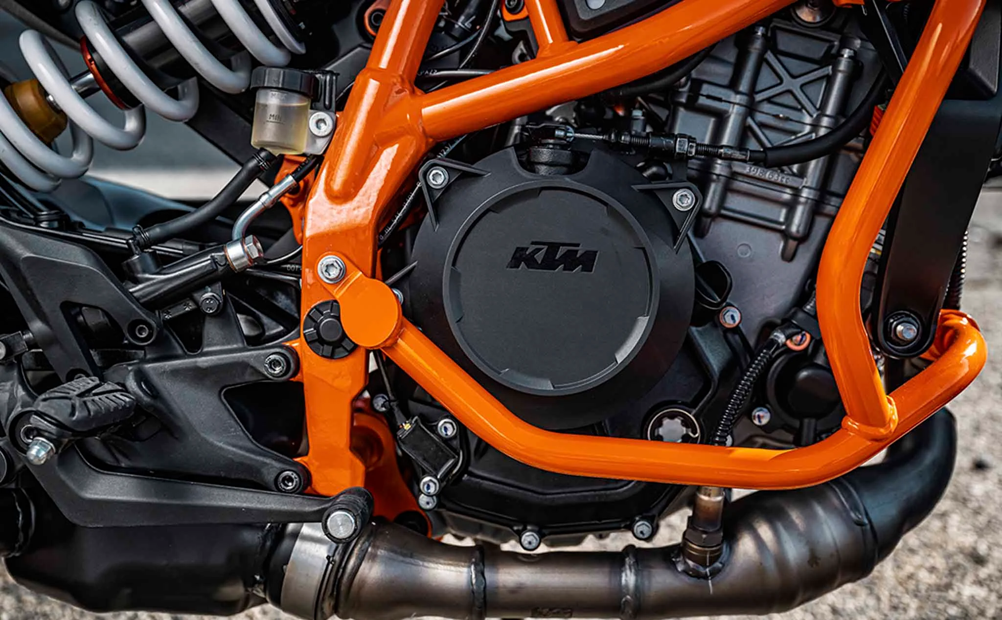 KTM triệu hồi dòng 390 để cập nhật ECU