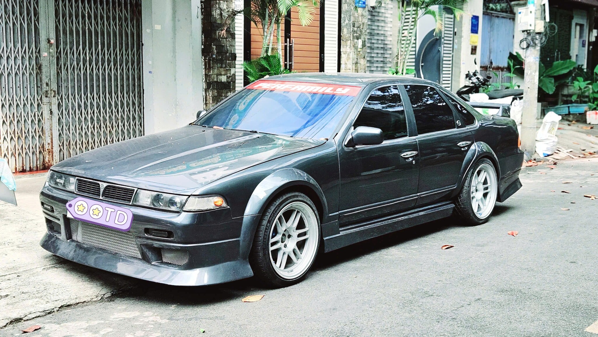 Nissan-Cefiro-A31 (1).jpg