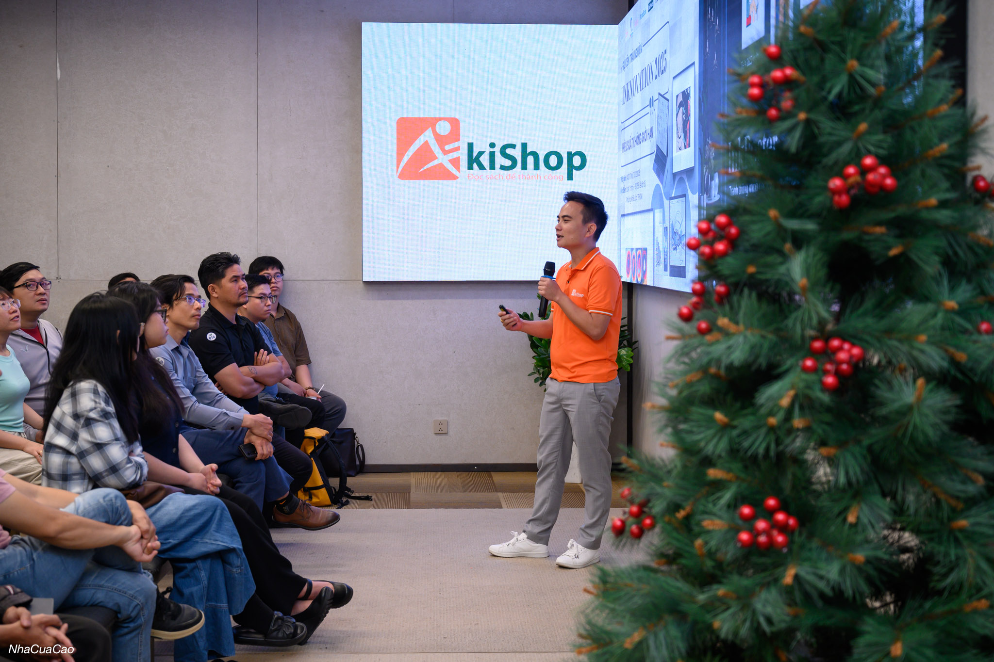 tinhte-khang-offline-akishop-065.jpg