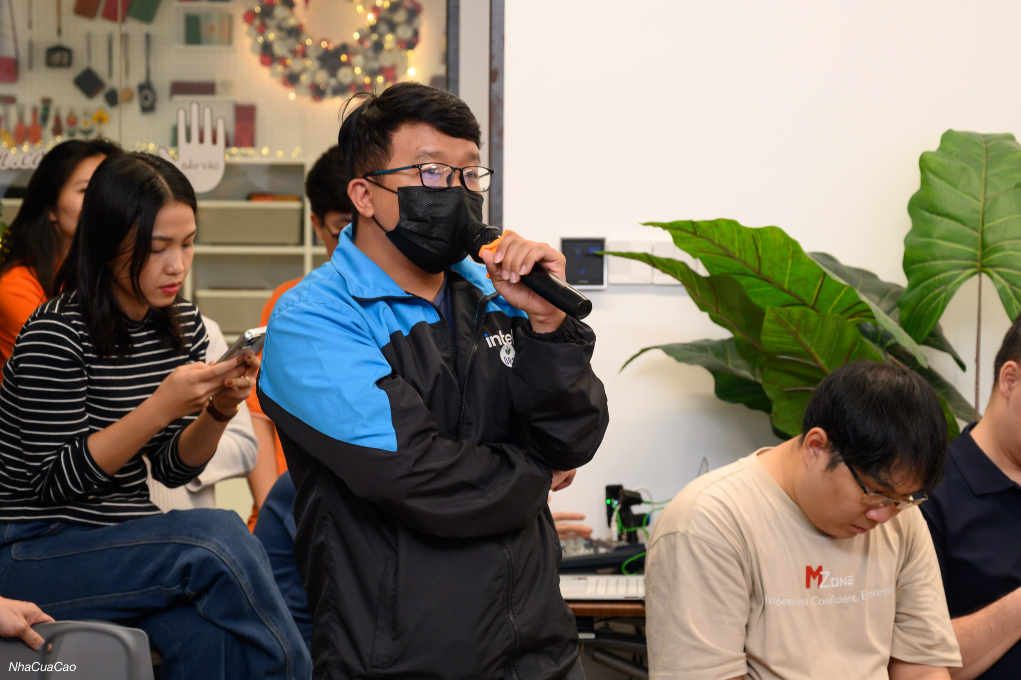 tinhte-khang-offline-akishop-099.jpg
