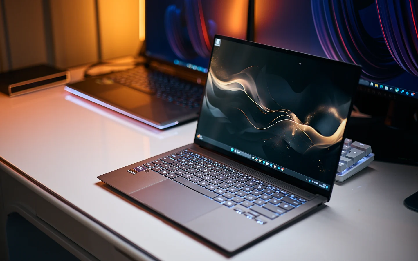 Tại sao ASUS Zenbook S14 là bản nâng cấp đáng giá nhất dịp cuối năm?