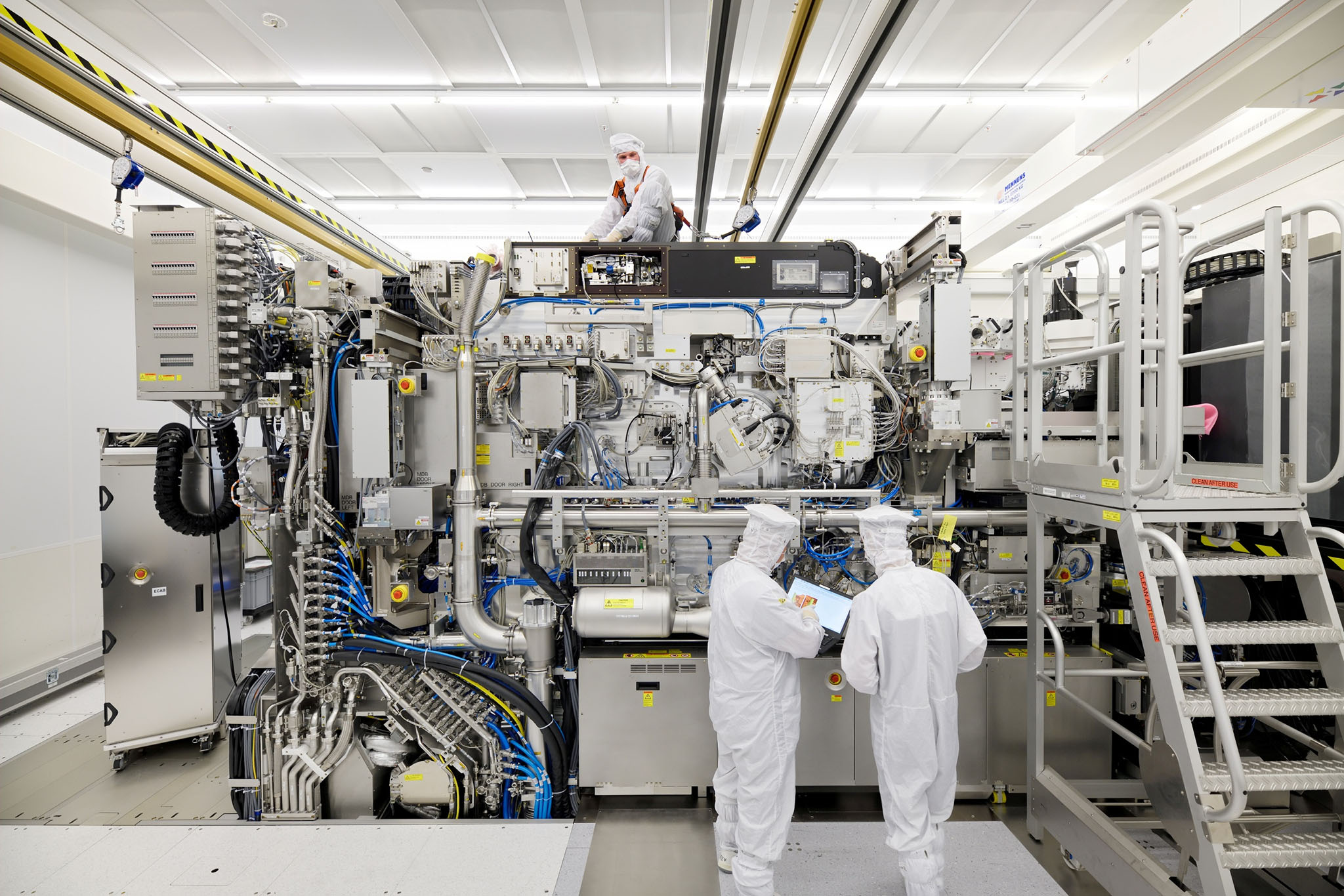 Reuters nói Trung Quốc "đã có máy quang khắc EUV", thực hư thế nào?
