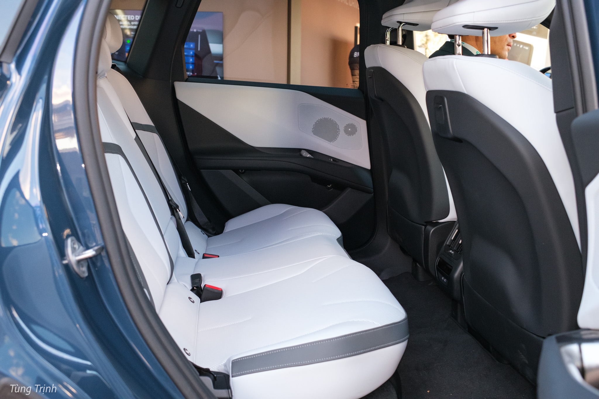 tren-tay-bmw-ix3-all-new-27.jpg