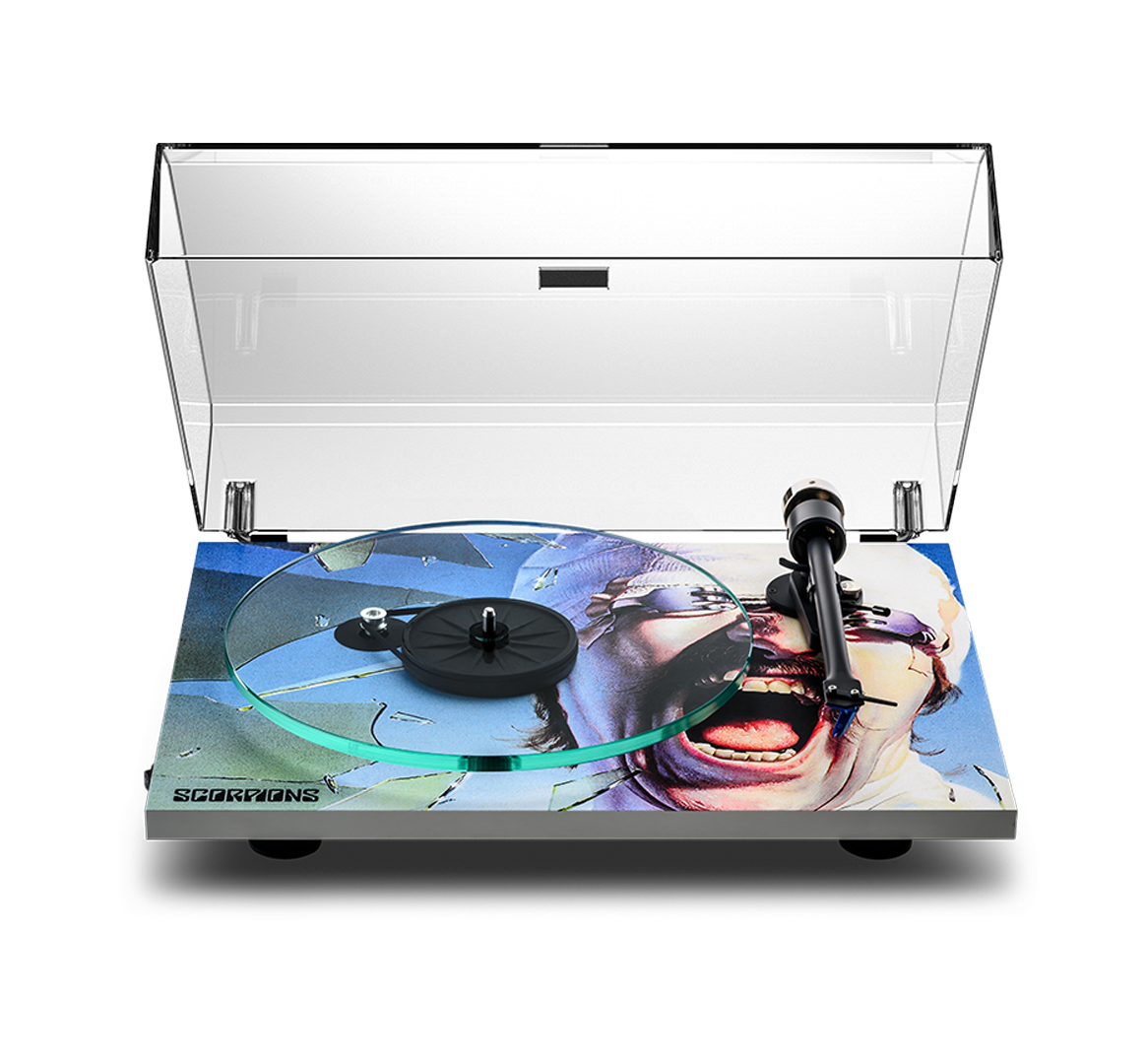Scorpions-Turntable-tinhte (2).webp