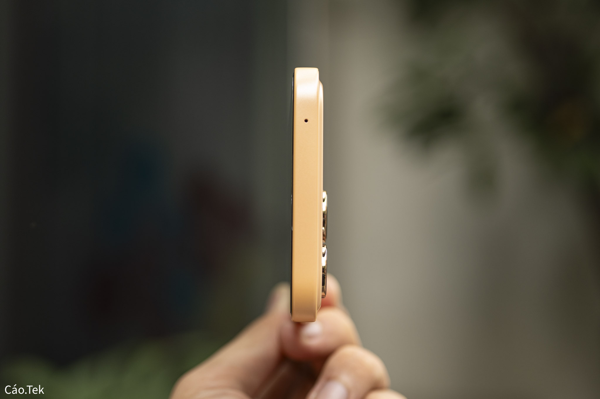 nubia V80 Design-57.jpg