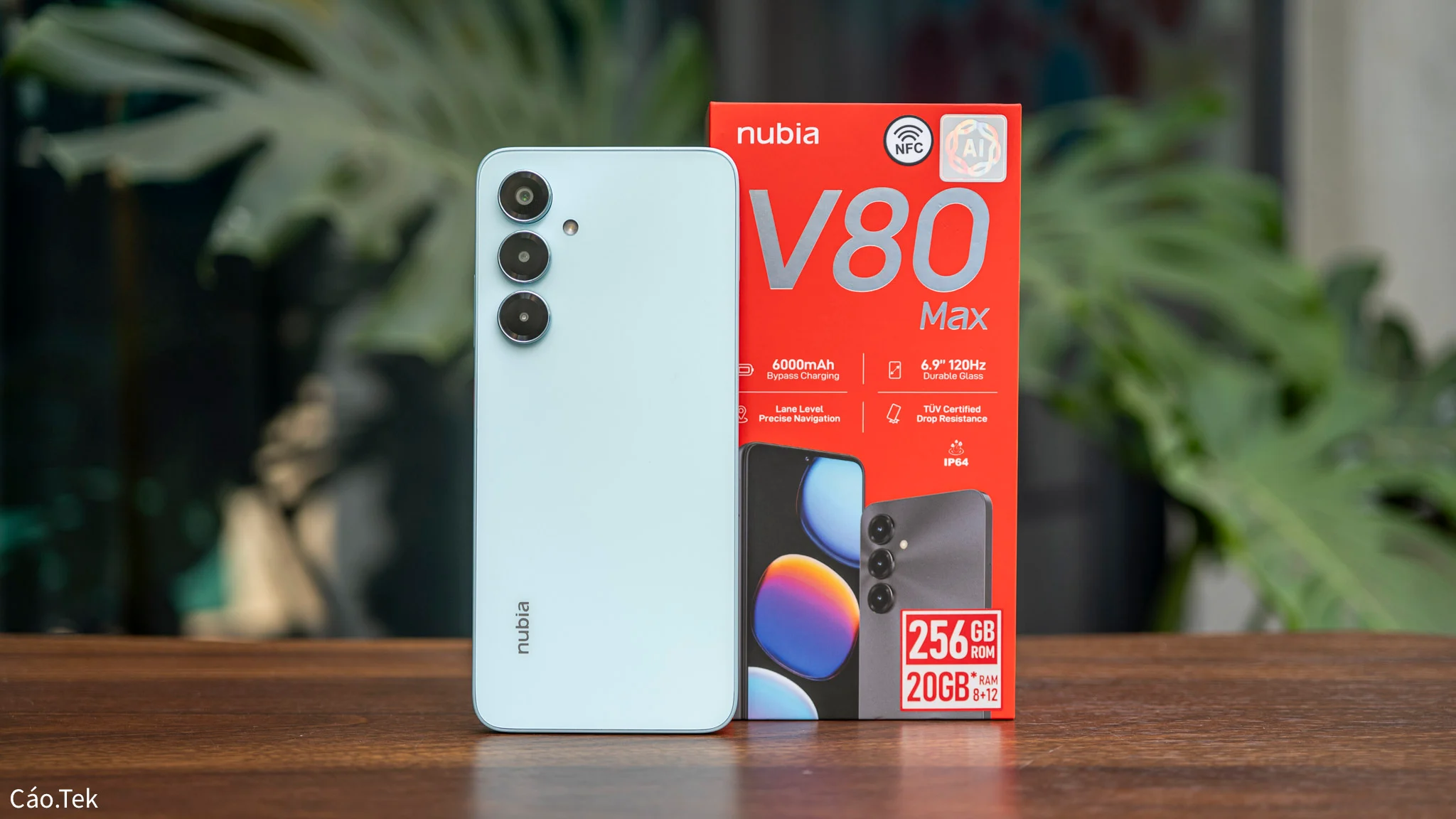 Mở hộp trên tay nubia V80 Max: Pin 6.000 mAh, có nhiều tính năng AI, màn hình lớn 6.9 inch 120 Hz