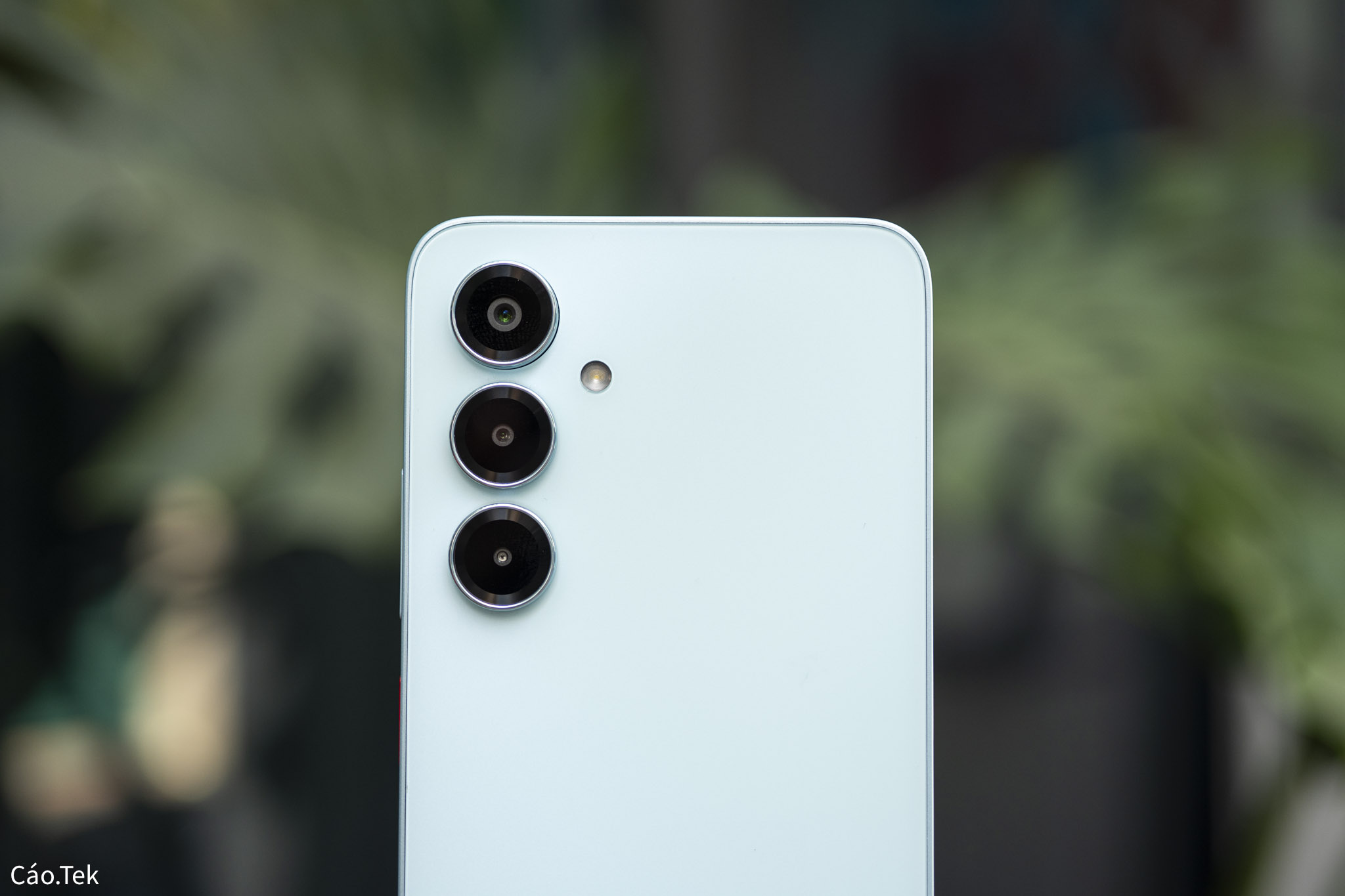 nubia V80 Max-23.jpg